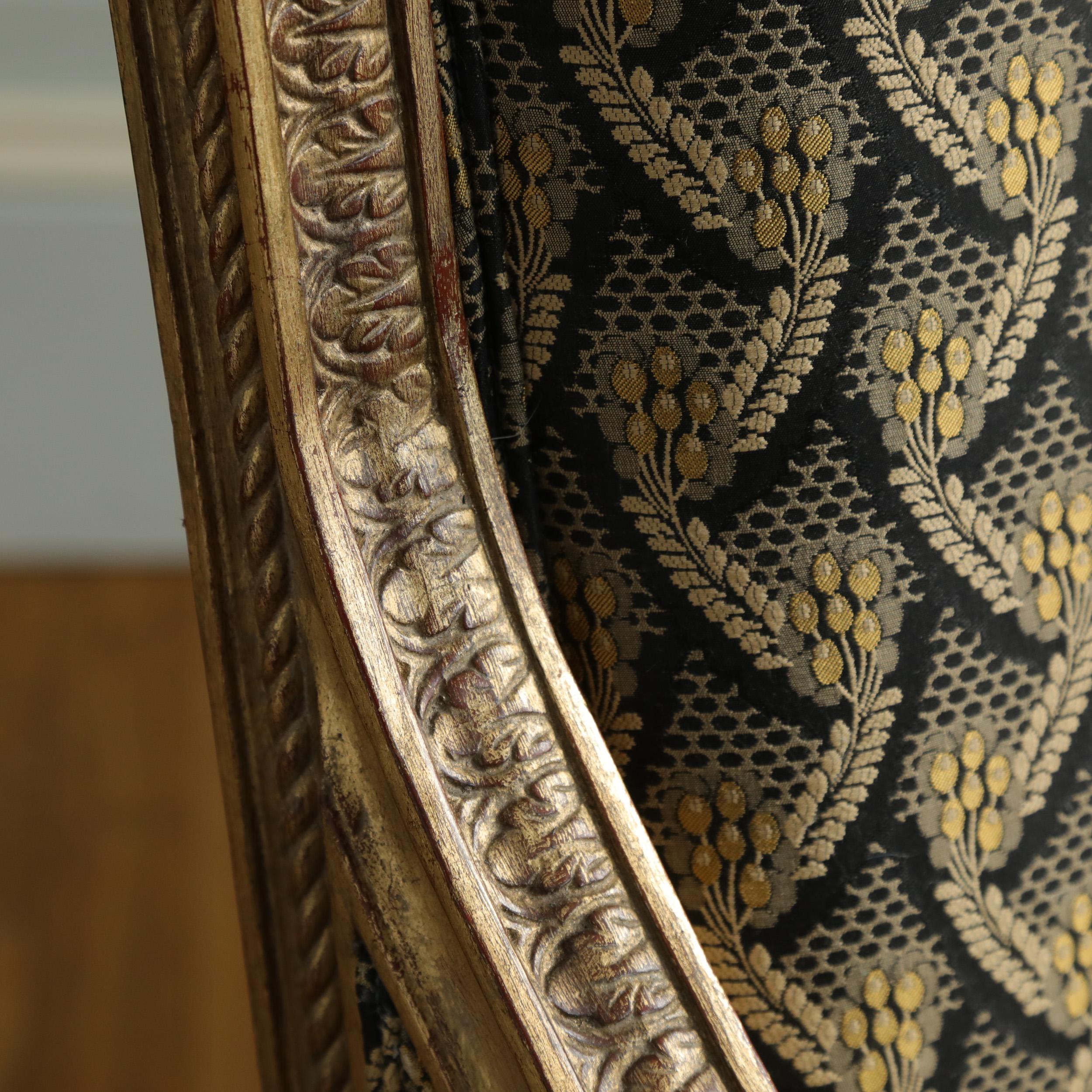 Bergere aus vergoldetem Holz im Jacob-Stil im Louis-XVI.-Stil von La Maison London im Angebot 8