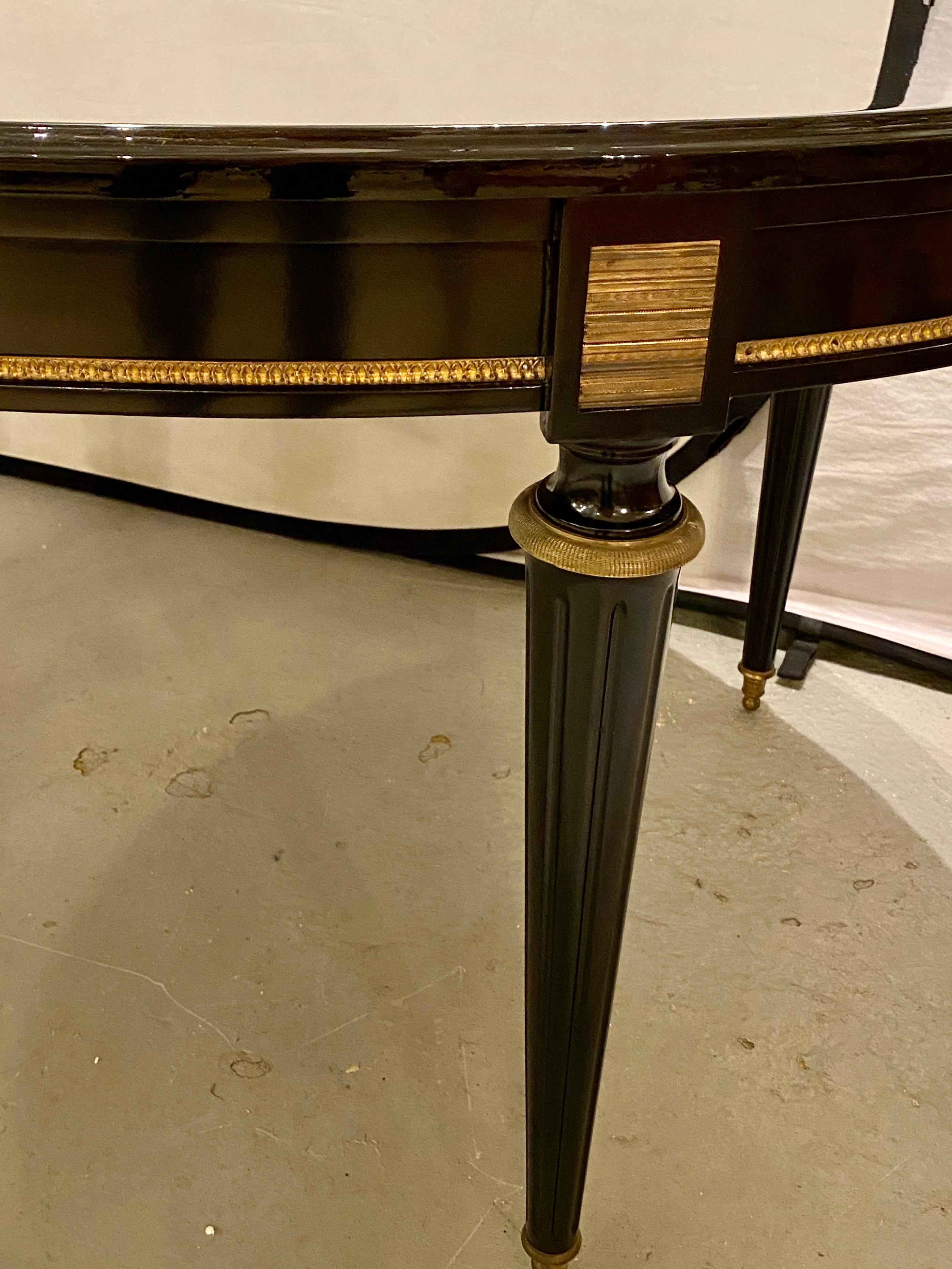 Louis XVI Jansen Style Center or Dining Table Black Lacquer Steinway Finish en vente 8