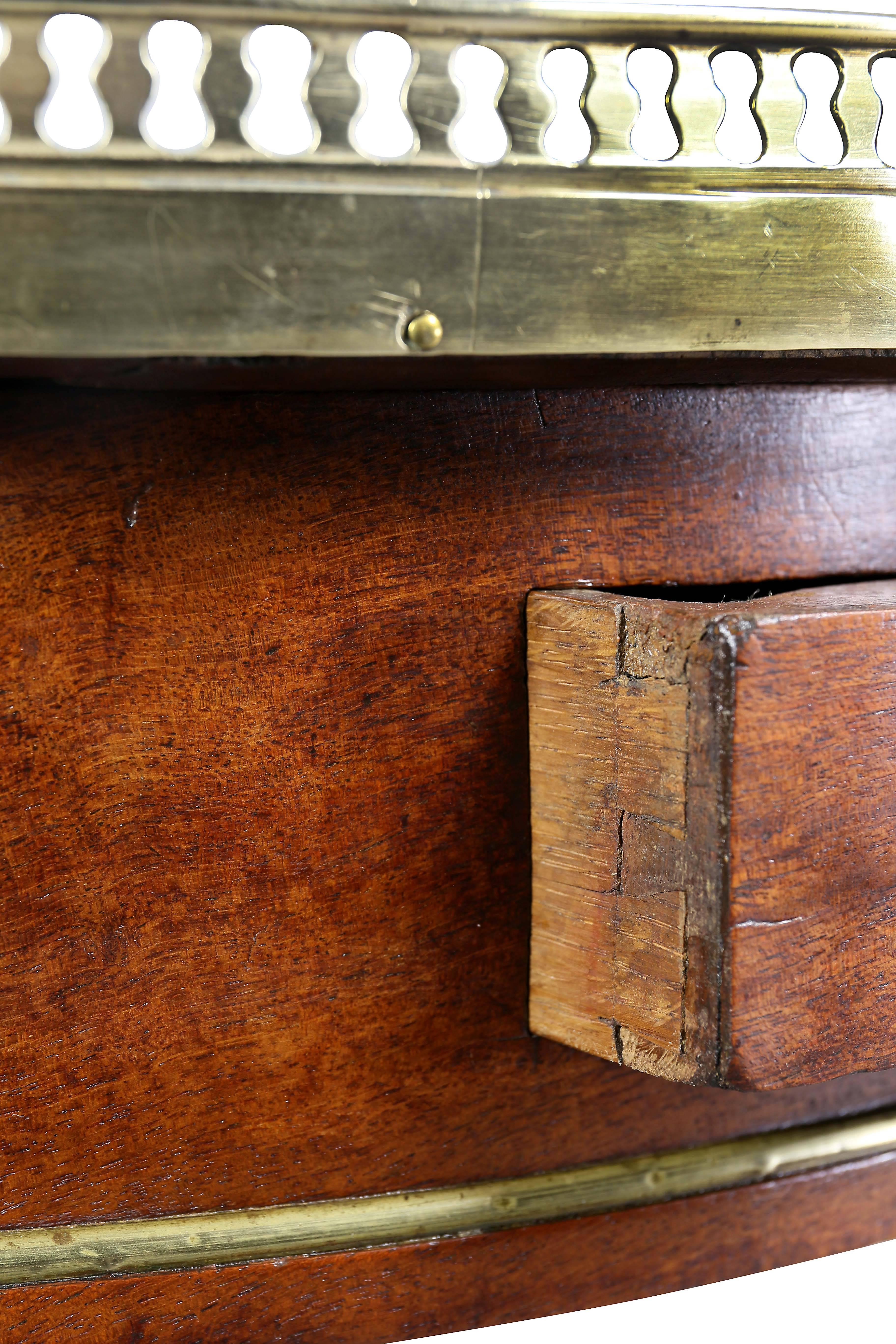 Louis XVI Mahogany and Brass Mounted Bouillotte Table In Good Condition In Essex, MA