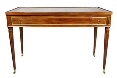 Table à tricots Louis XVI en acajou et monture en bronze