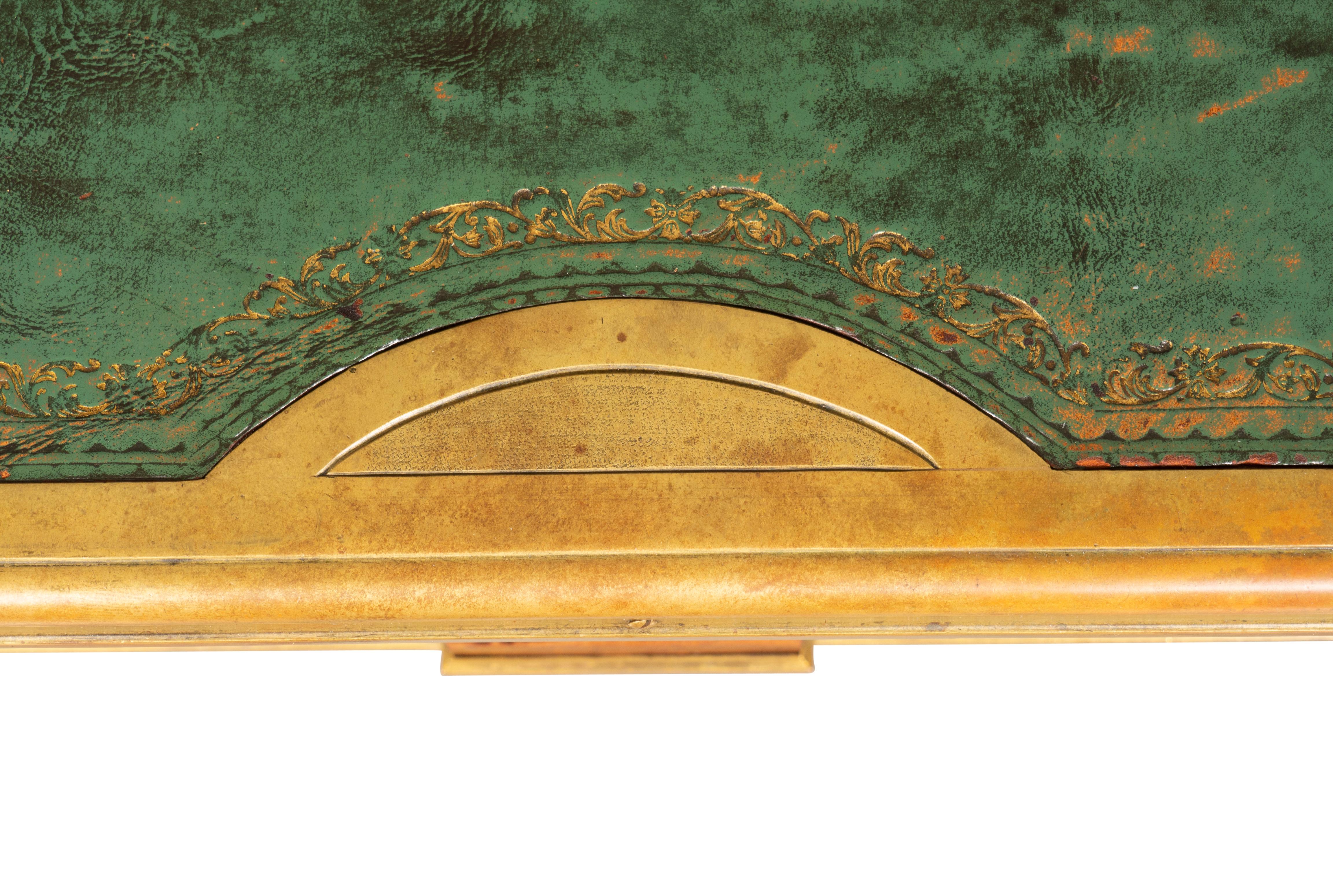 Bureau-Teller aus Mahagoni und Goldbronze im Louis-XVI-Stil von Martin Carlin im Angebot 12
