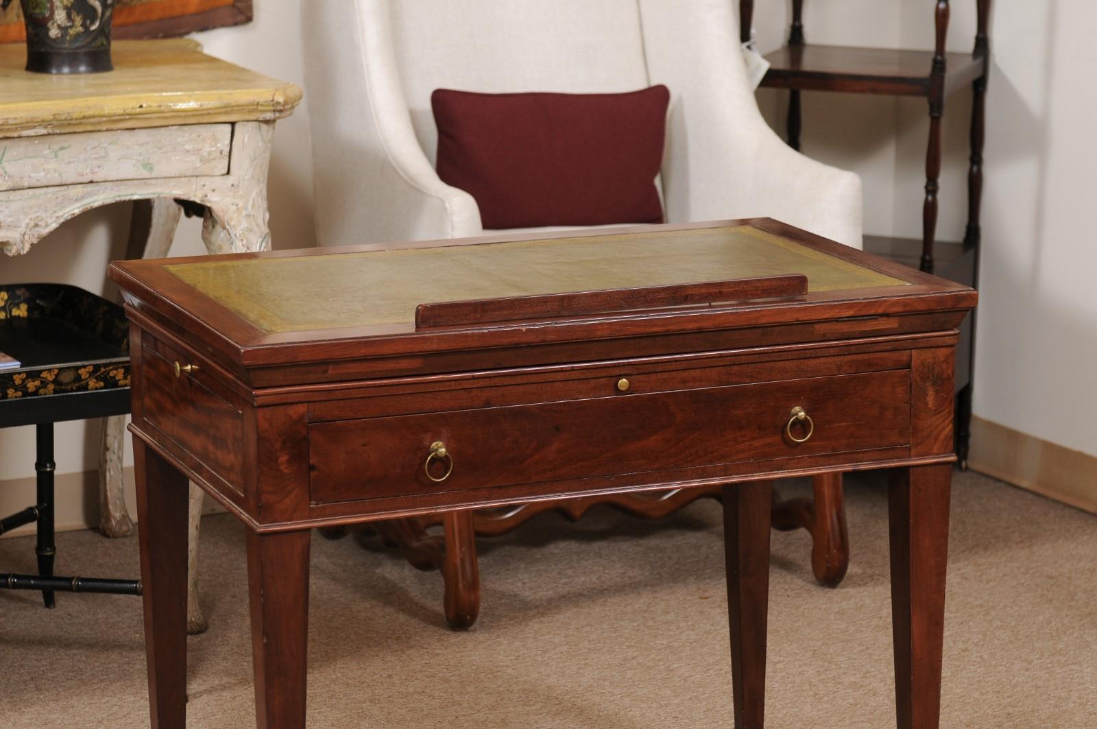 Louis XVI Mahogany Architect’s Desk with Leather Top, France ca. 1800 In Good Condition For Sale In Atlanta, GA