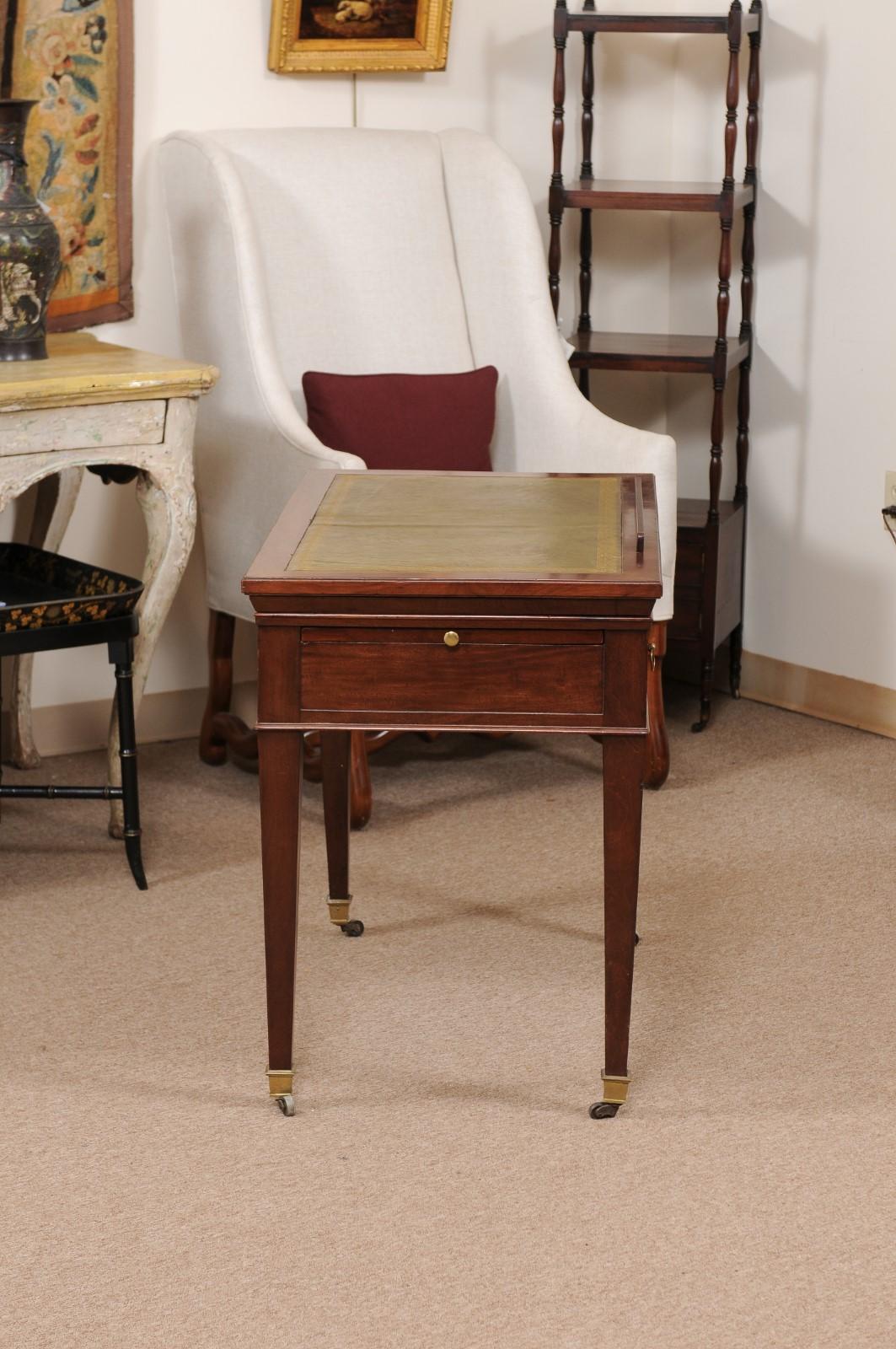Louis XVI Mahogany Architect’s Desk with Leather Top, France ca. 1800 For Sale 4