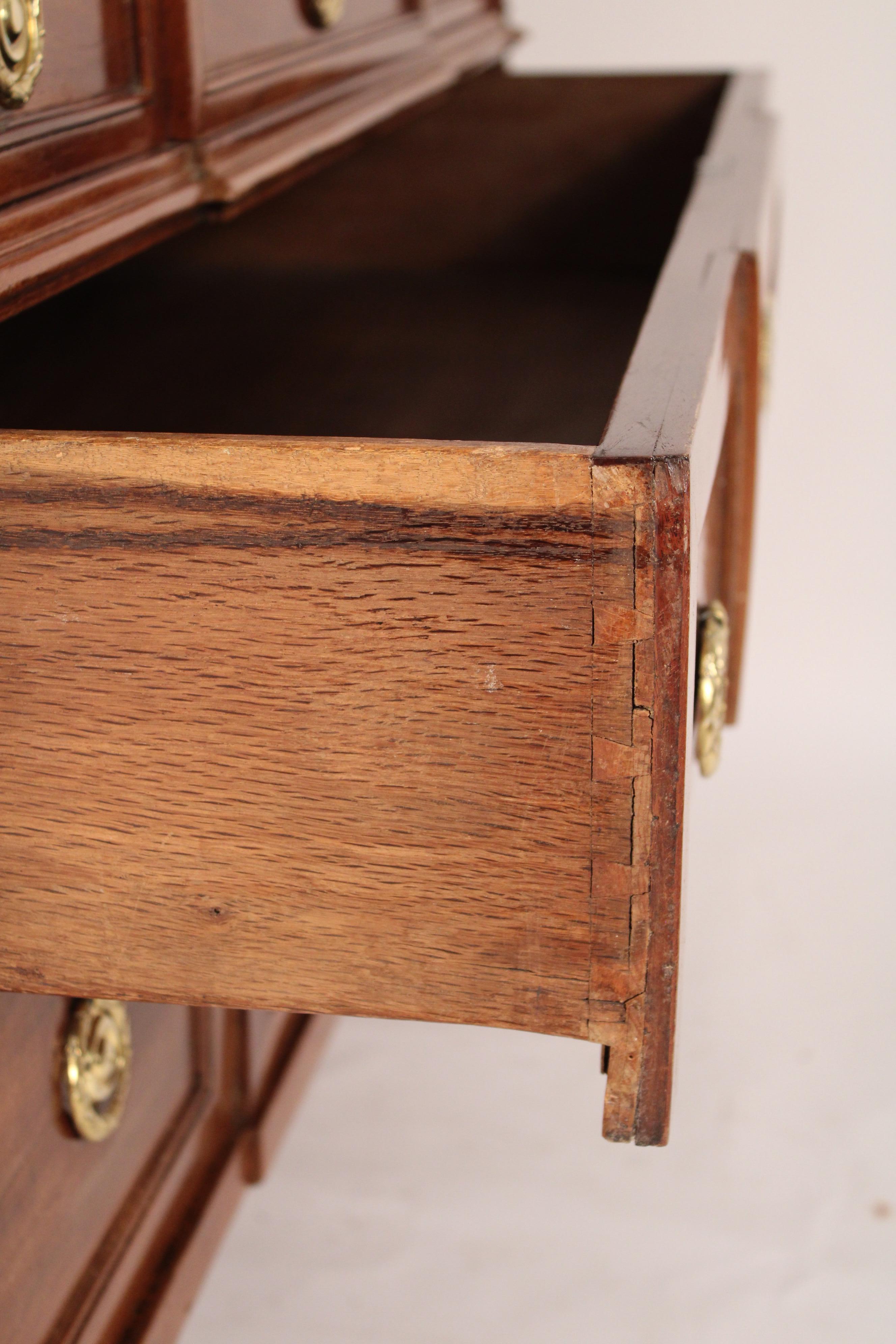 Cassettiera in mogano Luigi XVI in vendita 6