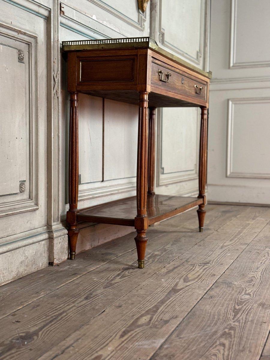 Louis XVI Mahogany Console, 18th century For Sale 3