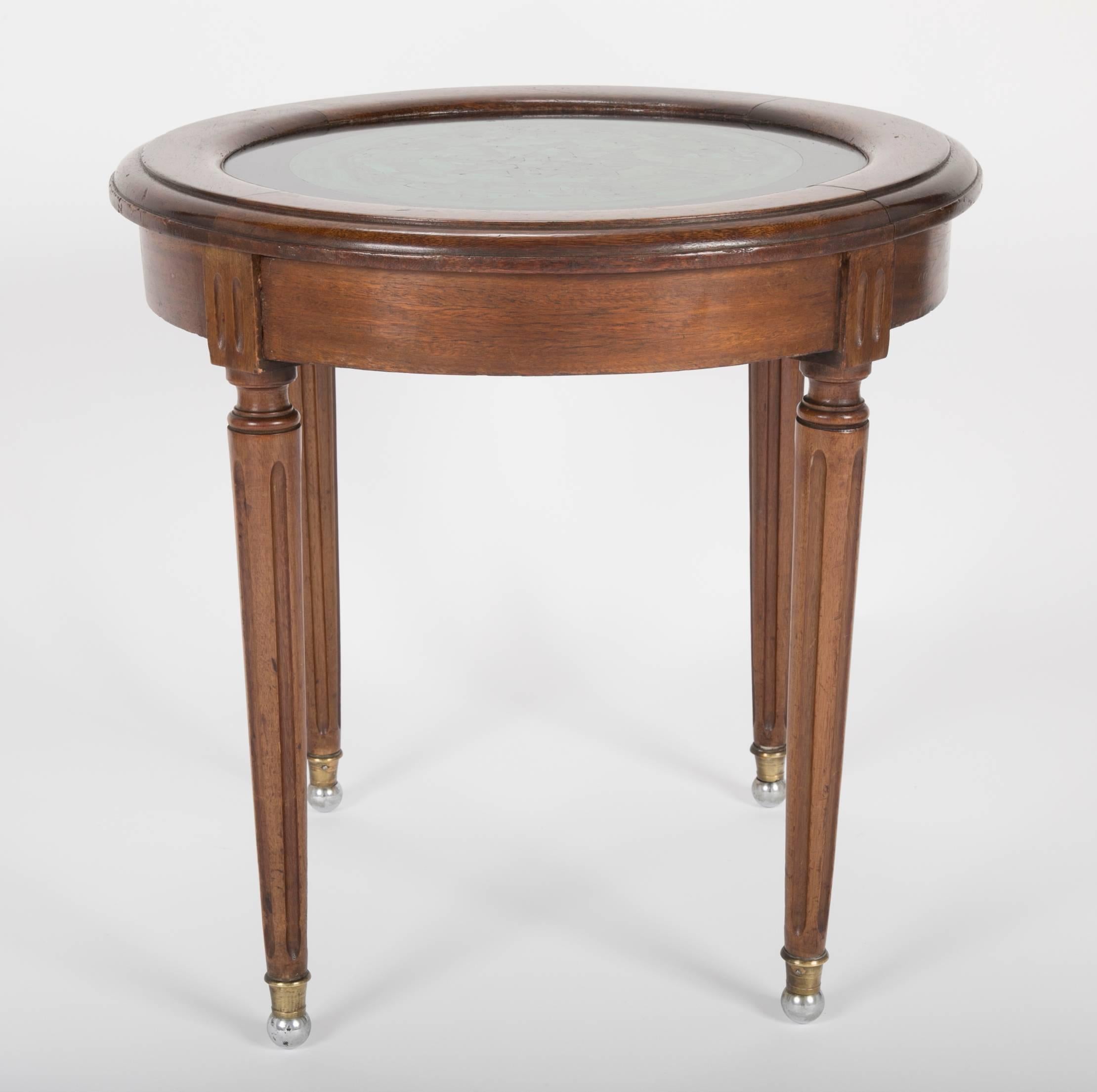 Louis XVI Mahogany Side Table with Malachite Top In Good Condition In Stamford, CT