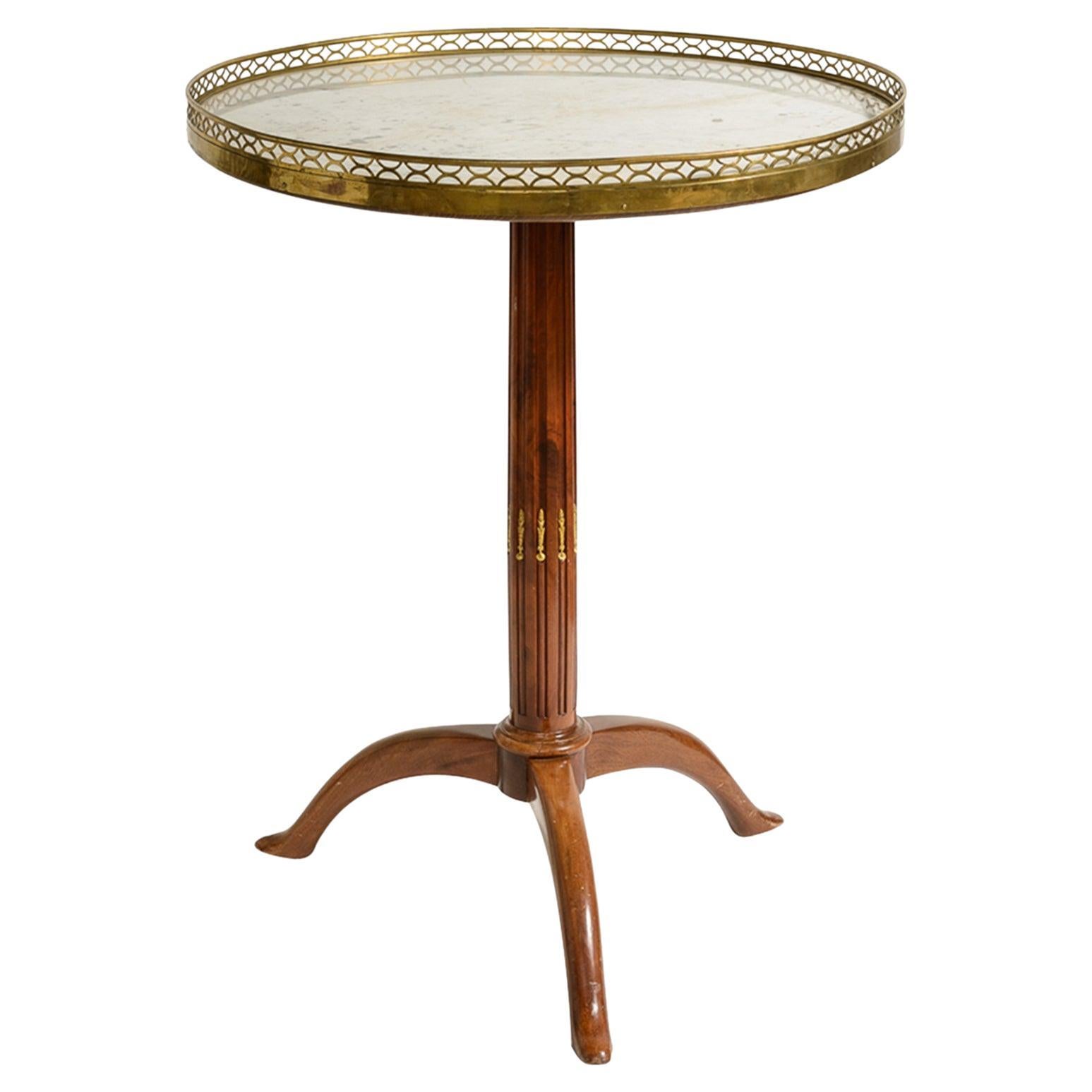 Galerie Louis XVI en marbre et laiton, Gueridon, estampillé Fidelys Schey, 18ème C. en vente