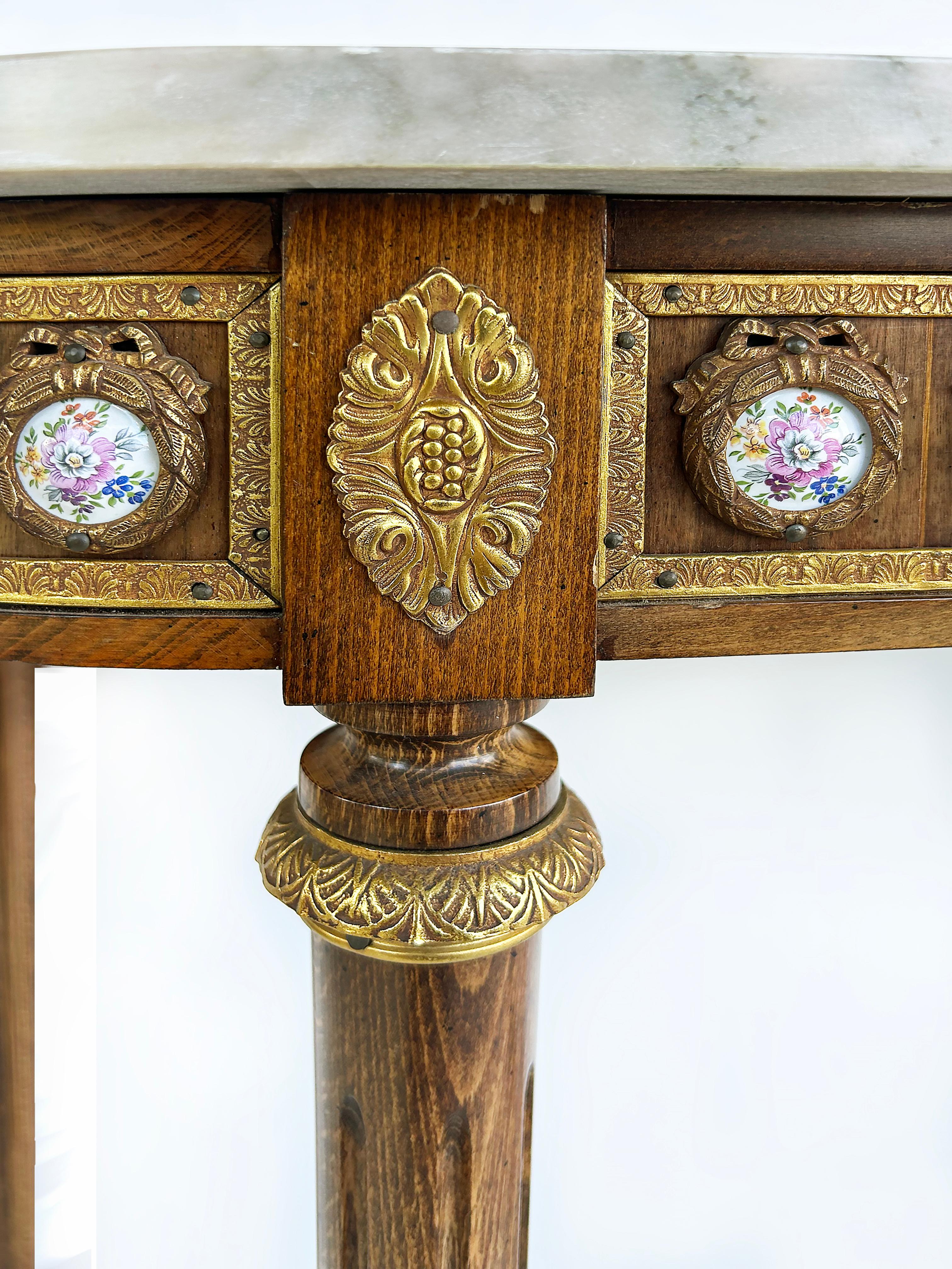 Louis XVI Marble Top Console Table, Gilt Bronze, Porcelain Hand-painted Plaques en vente 4
