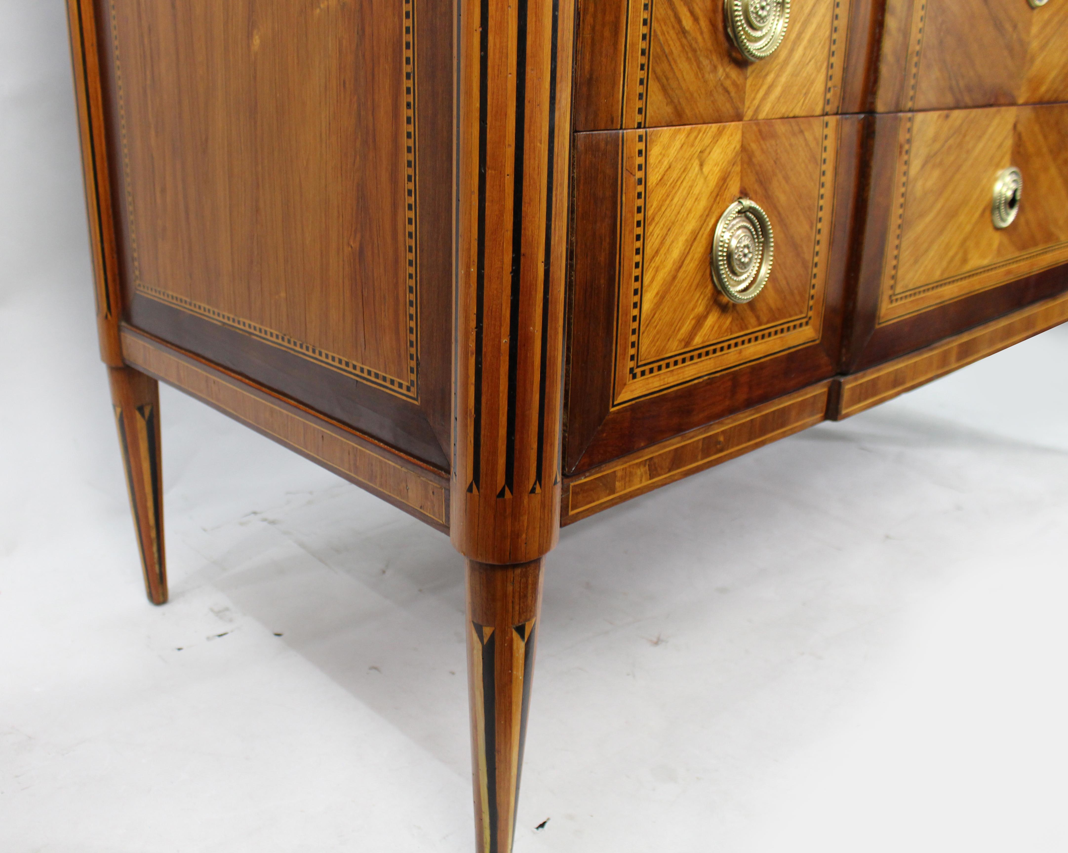 Commode Louis XVI en marbre en vente 4