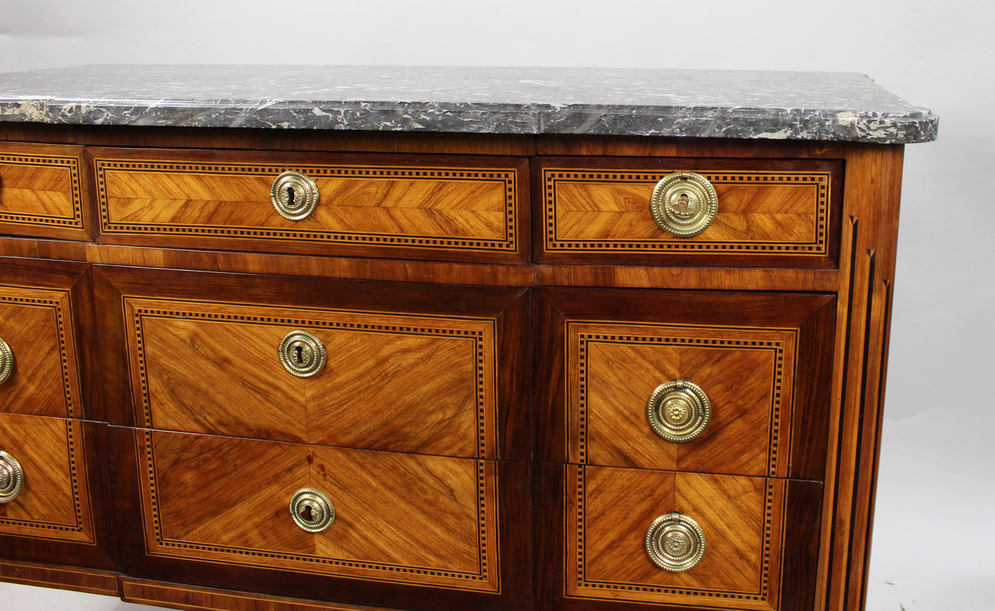 Marbre Commode Louis XVI en marbre en vente
