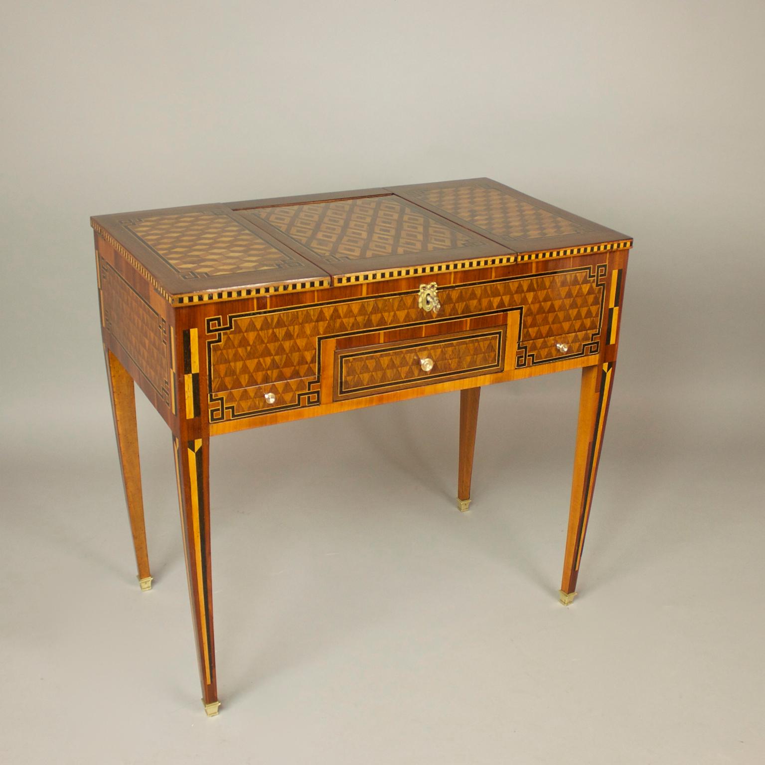French 18th Century Louis XVI Geometrical Marquetry Dressing Table or 'Perruquiere'