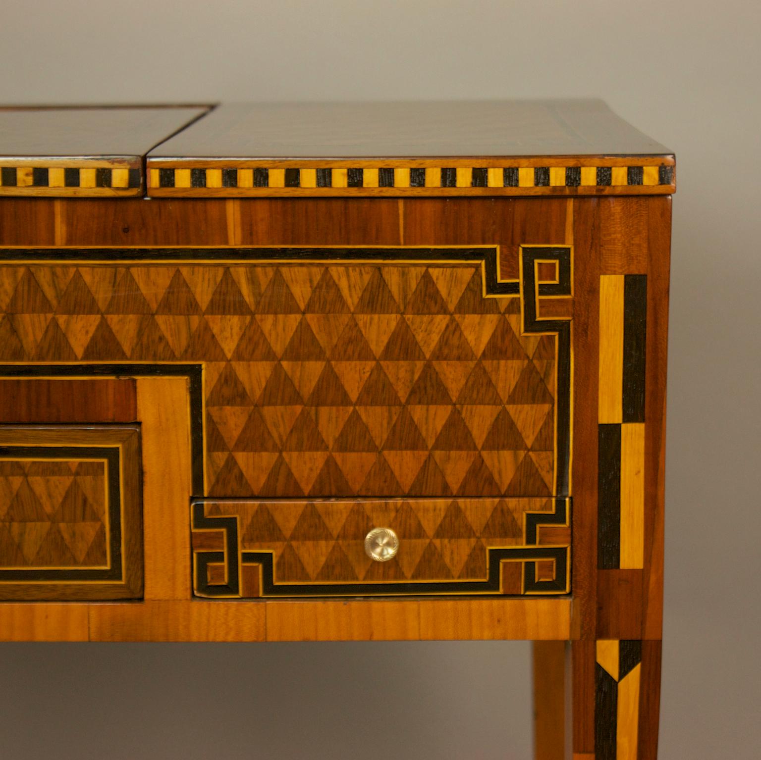 18th Century Louis XVI Geometrical Marquetry Dressing Table or 'Perruquiere' 1