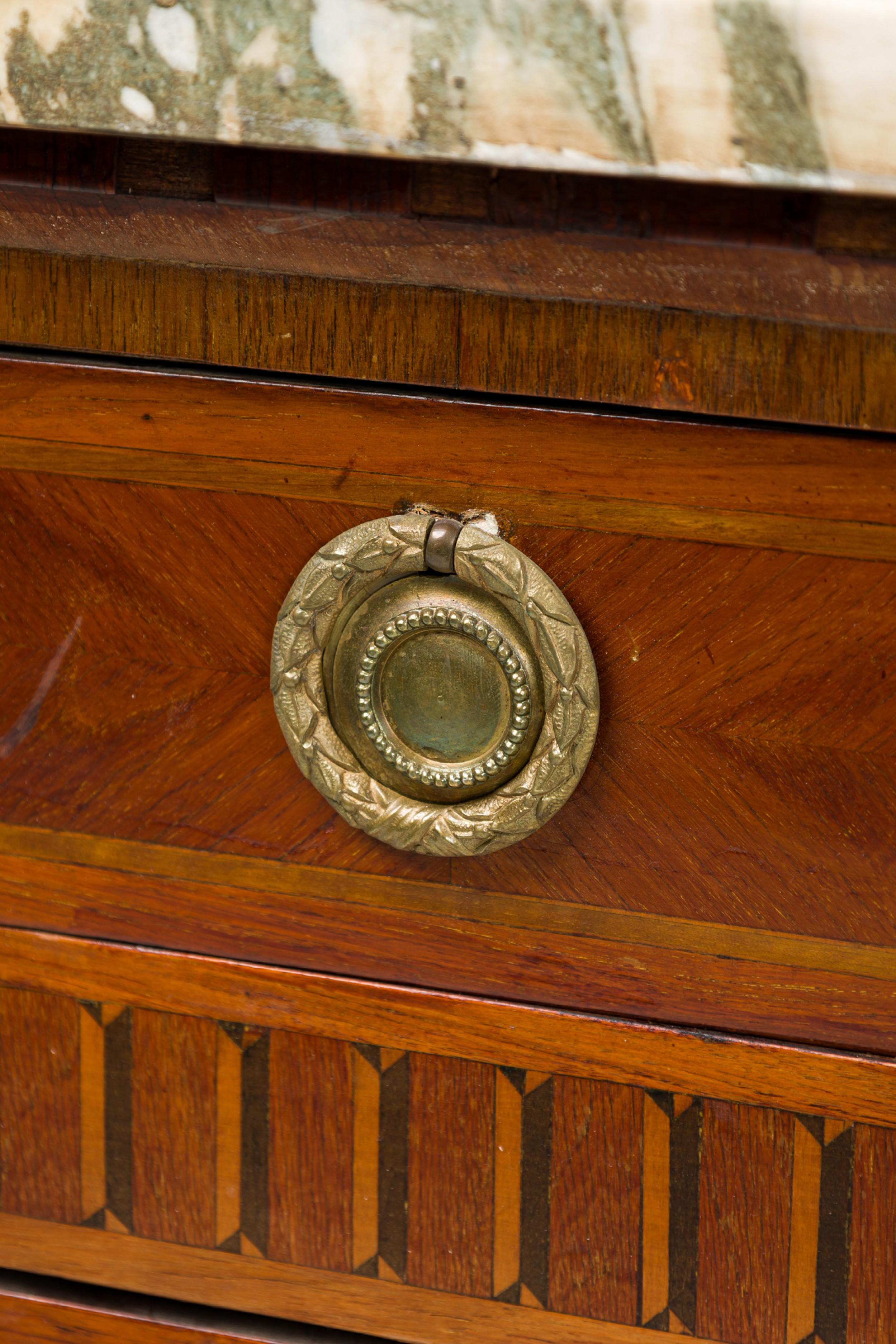 Commode intarsiato Luigi XVI in vendita 1