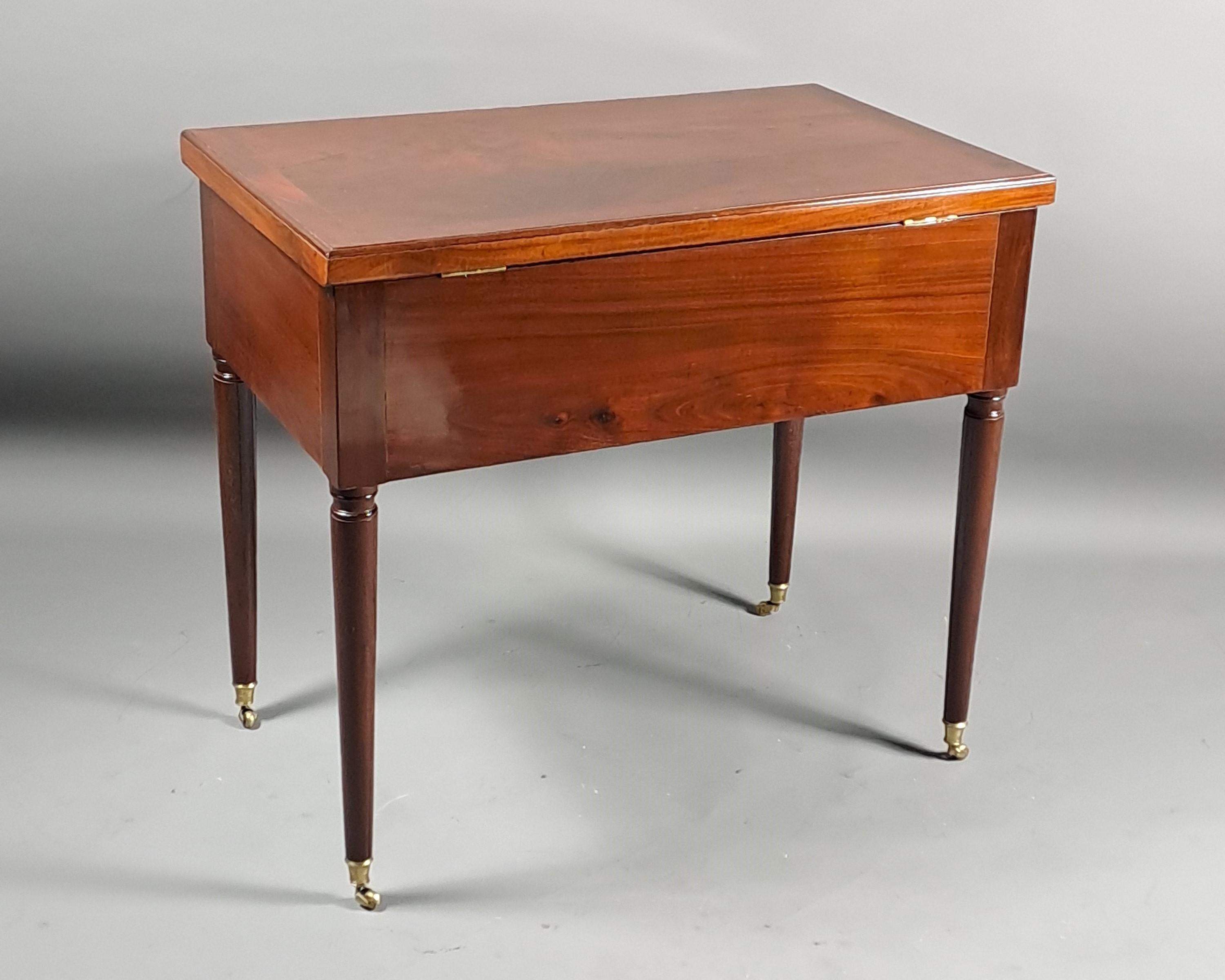 Louis XVI Men's Dressing Table In Cuban Mahogany Stamped Jean-frederic Ratié In For Sale 8