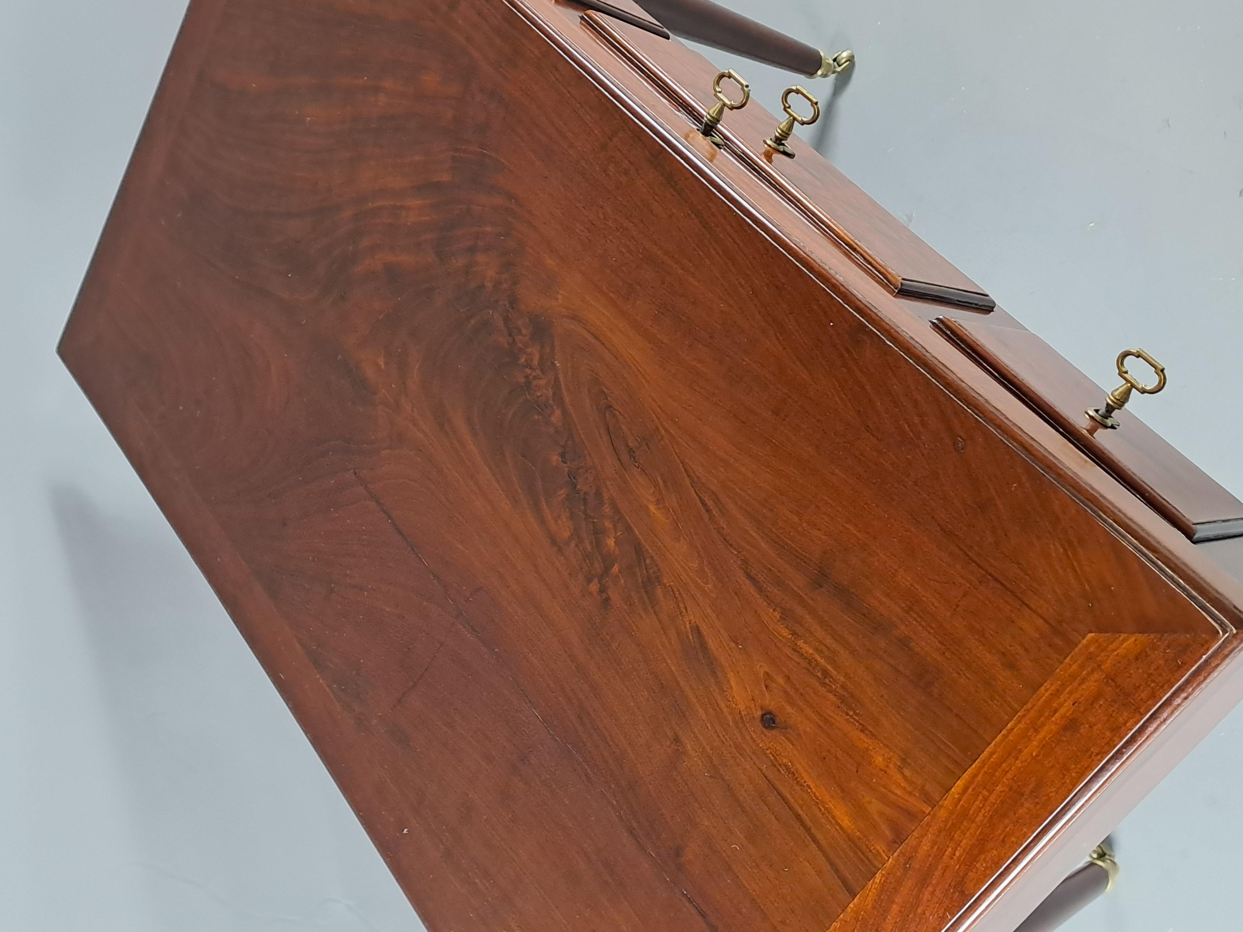Louis XVI Men's Dressing Table In Cuban Mahogany Stamped Jean-frederic Ratié In For Sale 2