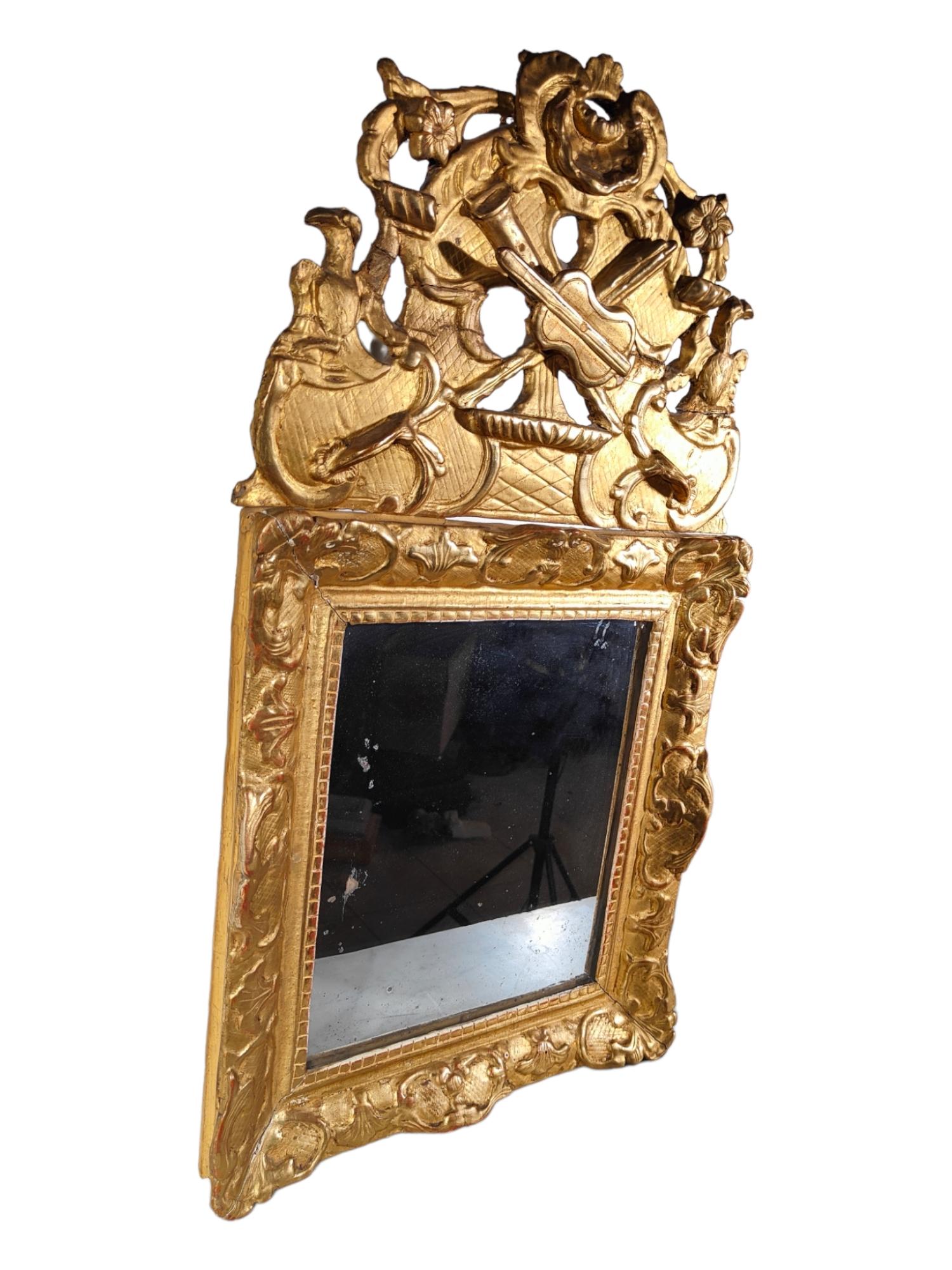 Miroir Louis XVI et bois doré. 5