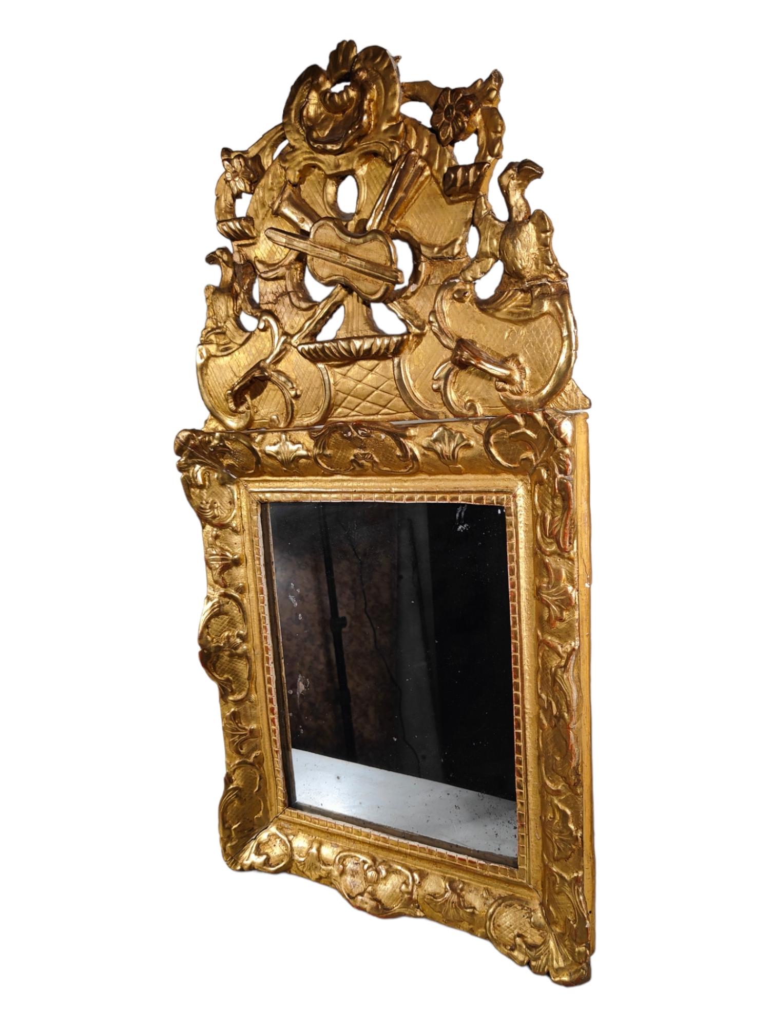 Miroir Louis XVI et bois doré. 6