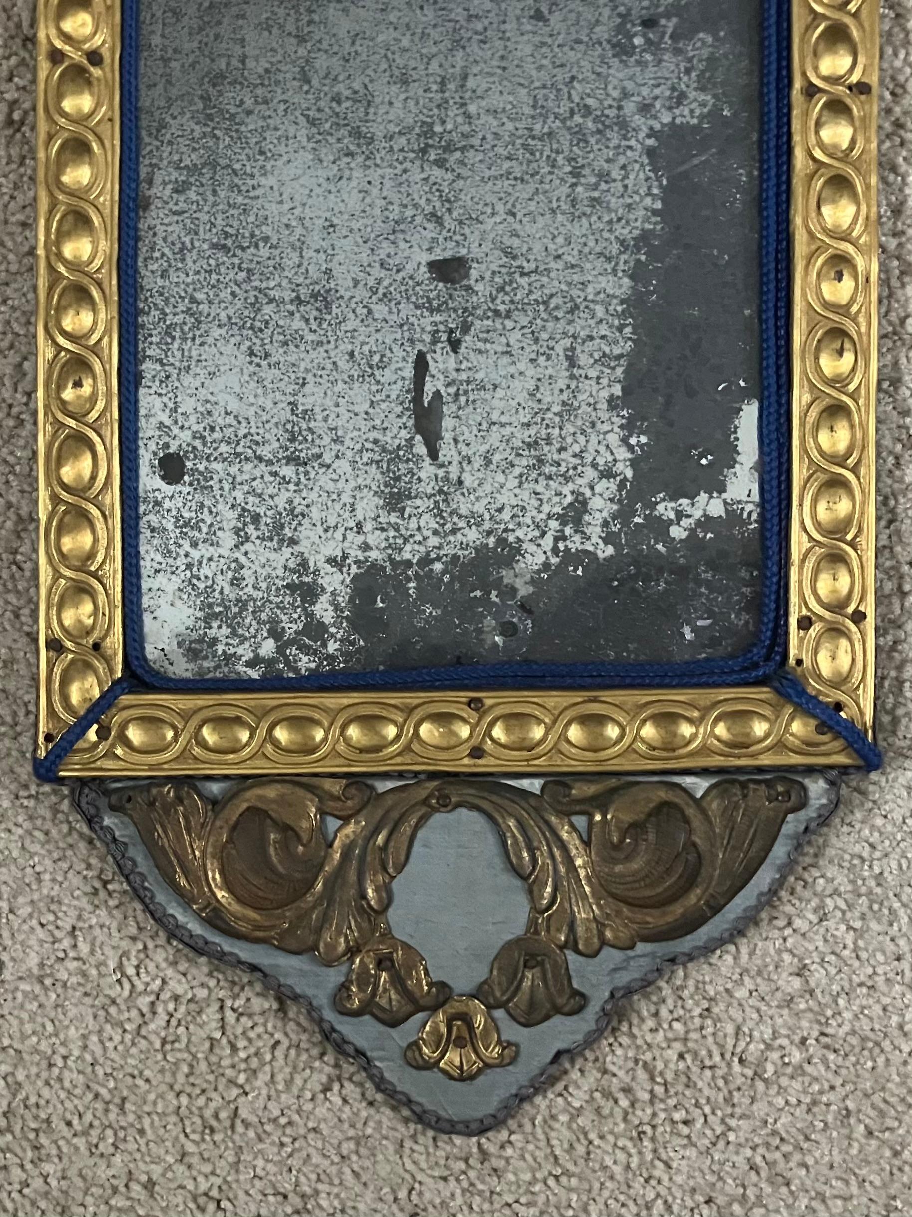 Sculpté à la main Louis XVI Mirror en vente