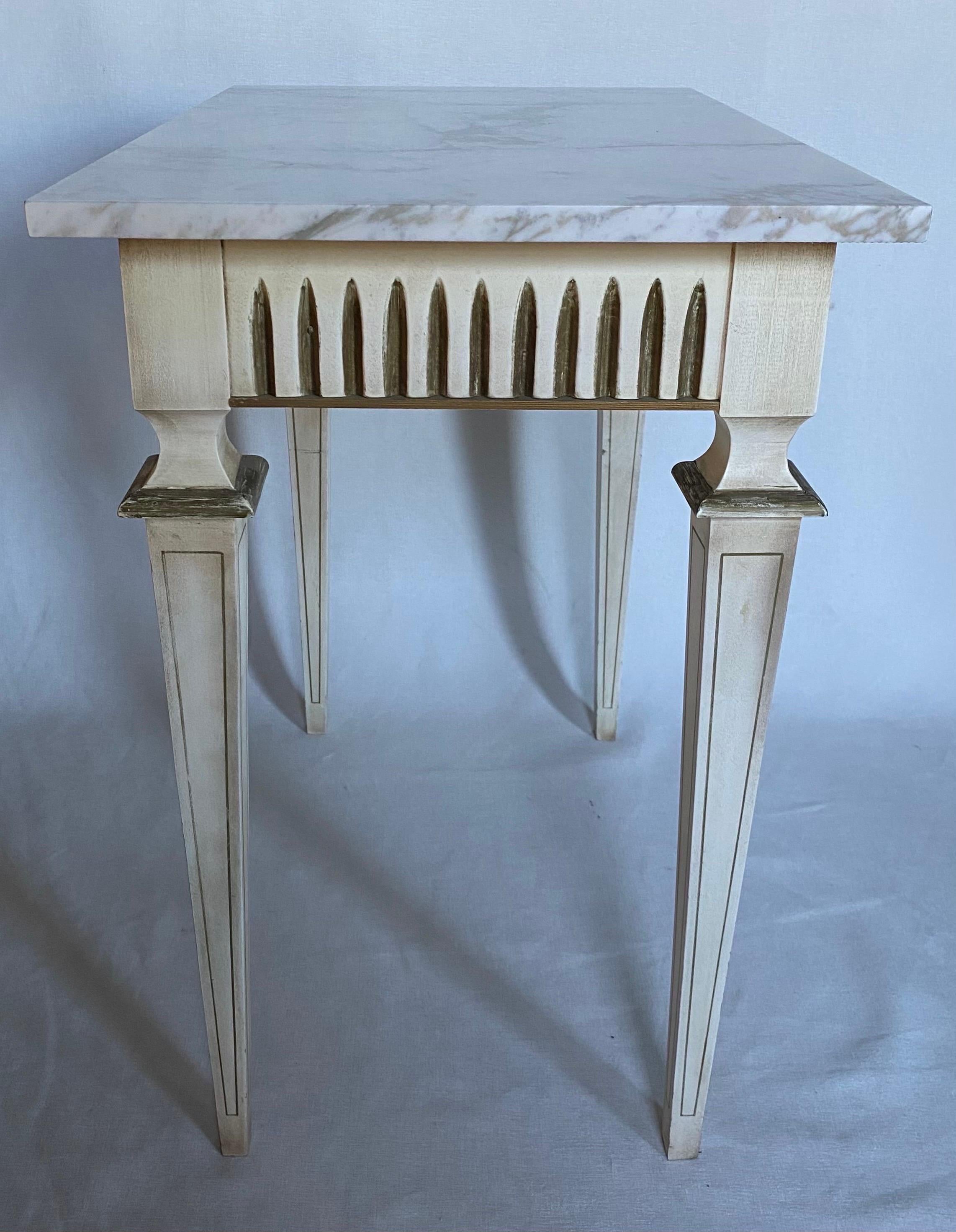 Louis XVI Neoclassical Style Italian Marble Console or Center Table In Good Condition For Sale In Lambertville, NJ