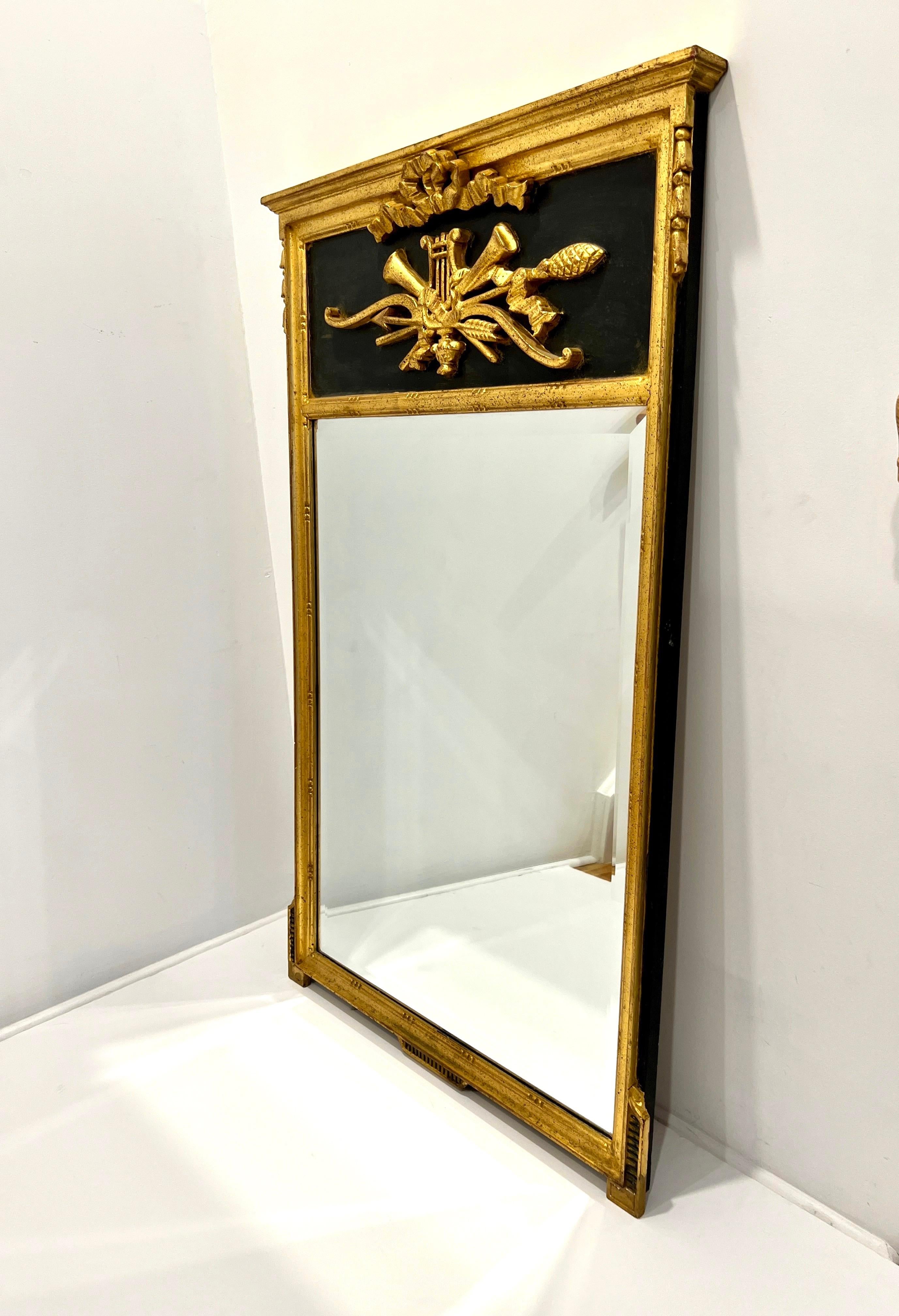 Louis XVI Neoclassical Trumeau Mirror with Giltwood and Black Frame 3