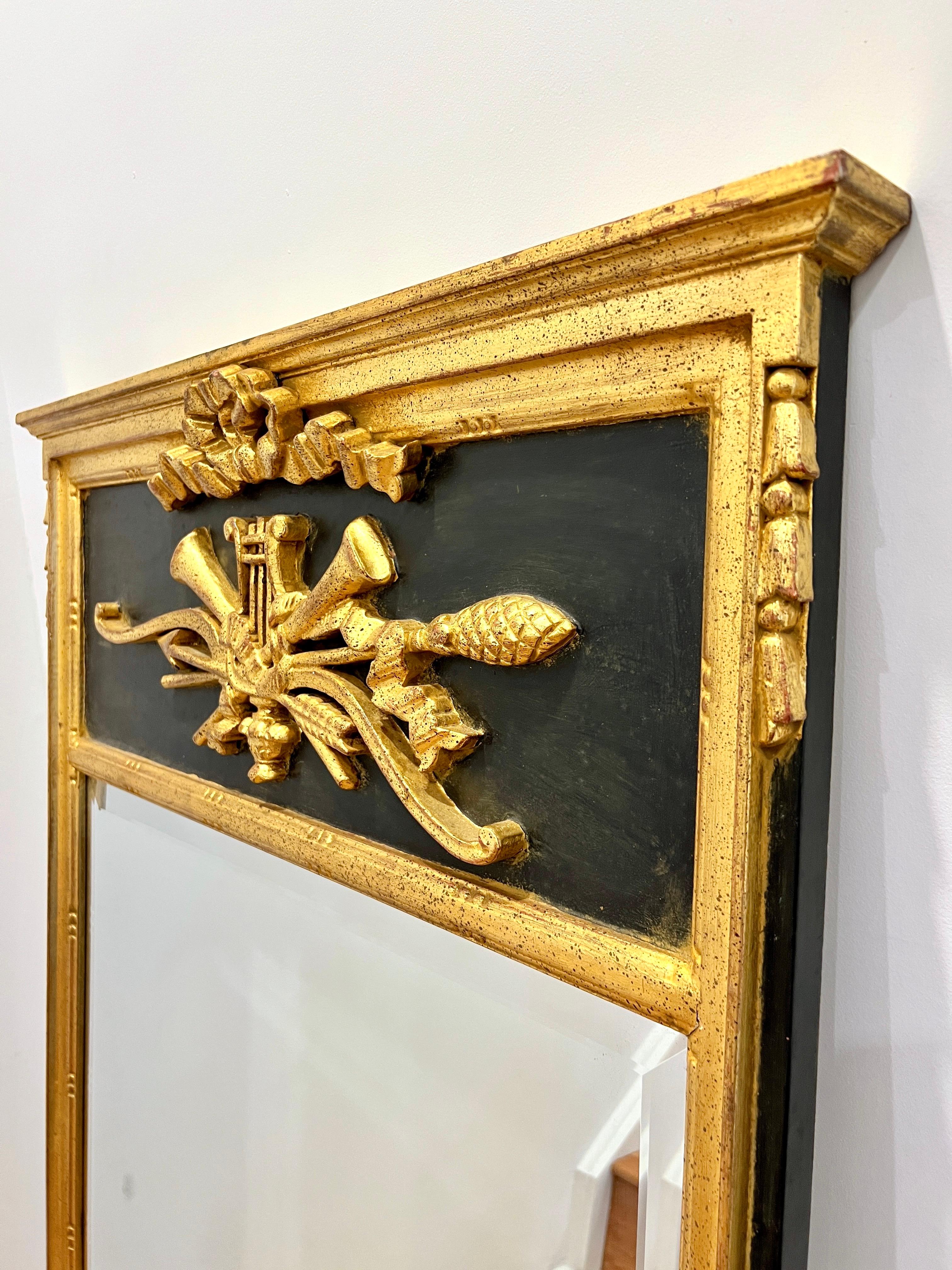 Louis XVI Neoclassical Trumeau Mirror with Giltwood and Black Frame 4