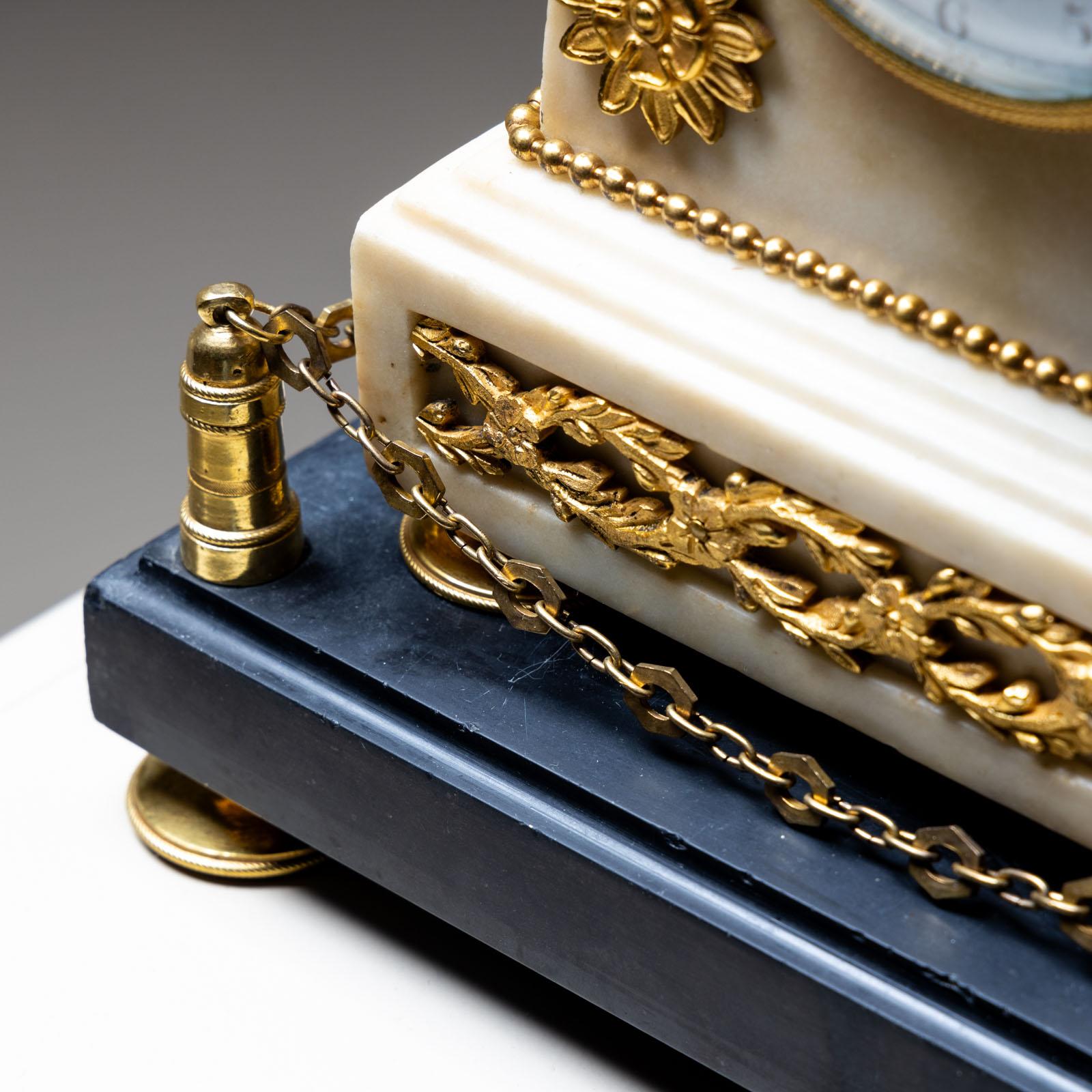 Louis XVI Obelisk Clock, signed Dautel Fils, Paris, circa 1780 For Sale 4