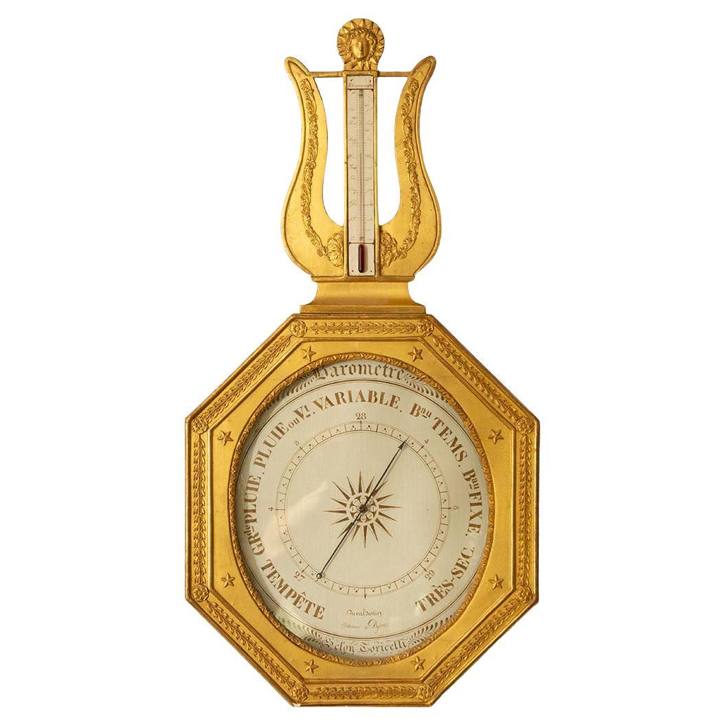 Louis XVI Octagonal Giltwood Barometer-Thermometer with Lyre Crest (c. 1780) For Sale