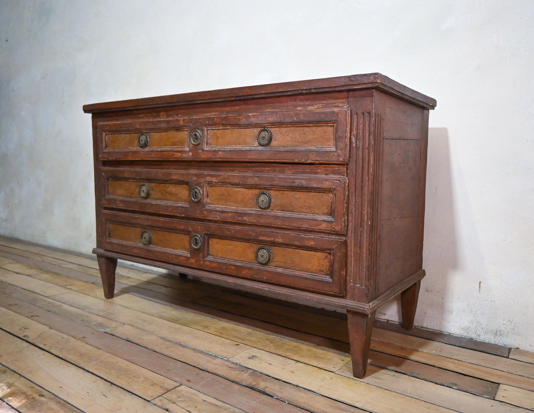 Louis XVI Original Painted Commode - Chest of Drawers For Sale 8