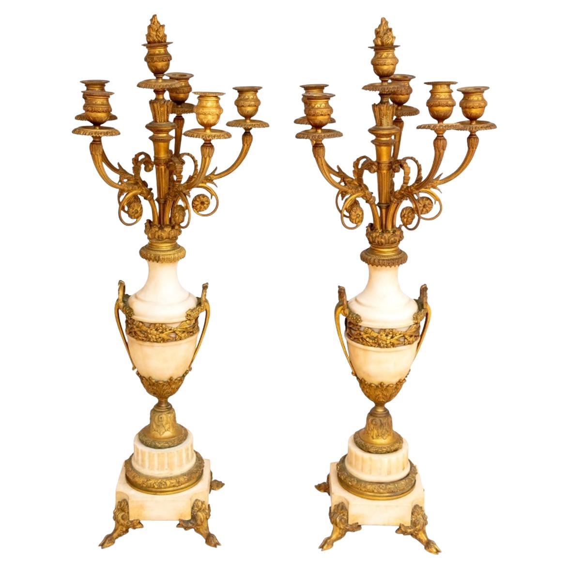 Paire de candélabres Louis XVI en bronze doré et marbre blanc