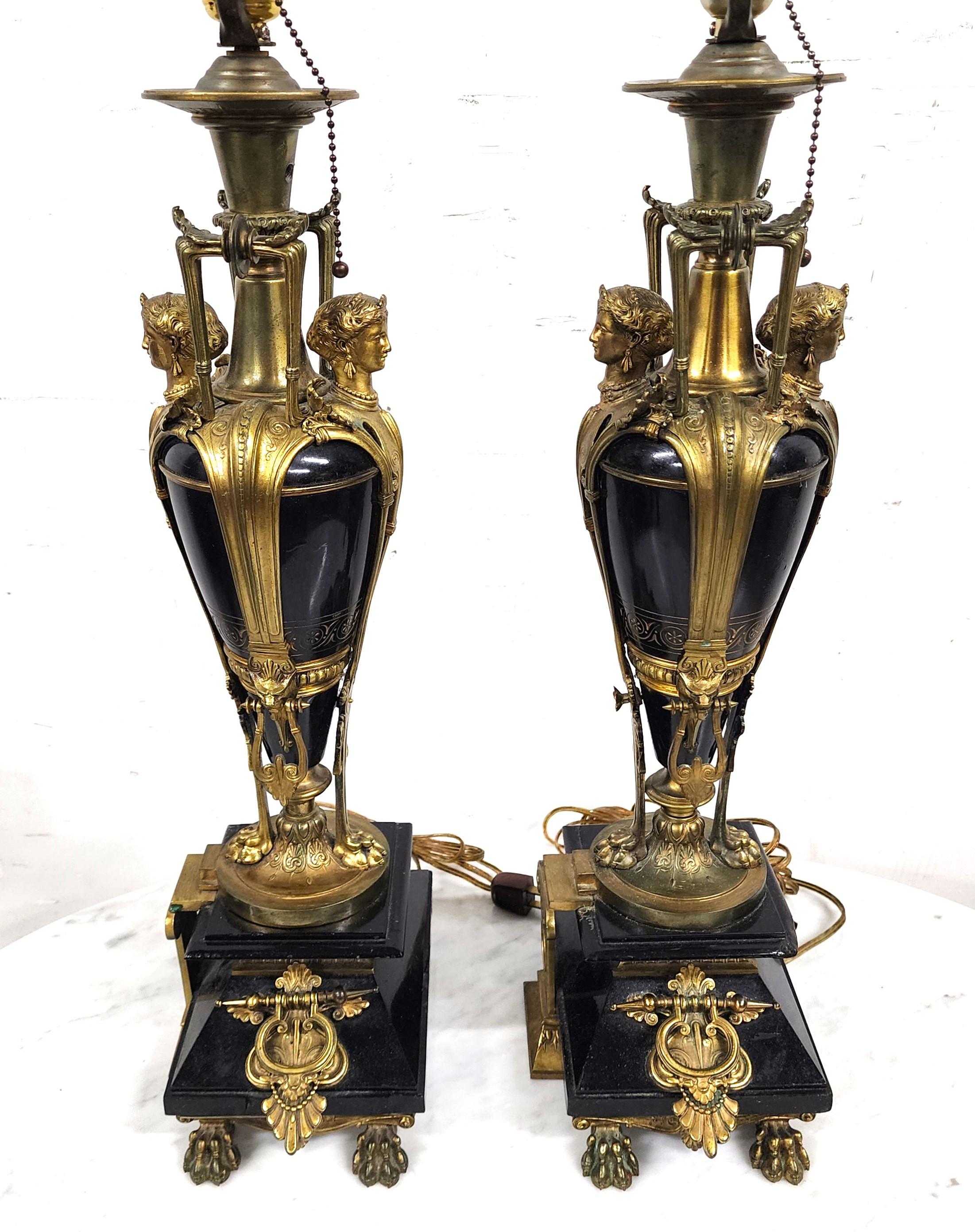 Lampade Luigi XVI in ormolu e onice nero In condizioni buone in vendita a Lake Worth, FL