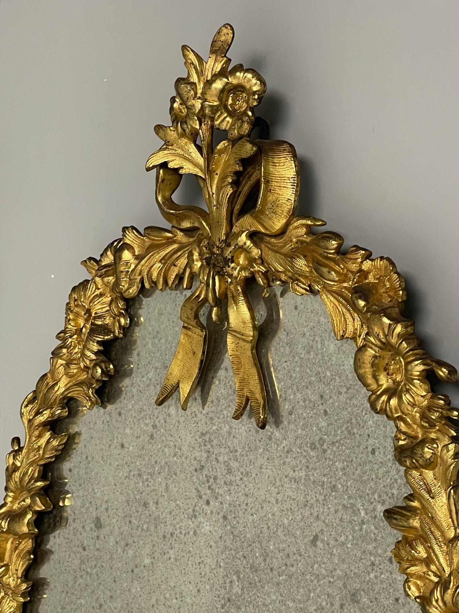 Luigi XVI, Specchio da parete ovale, motivo floreale, bronzo, legno intagliato, Francia, XIX sec. in vendita 3