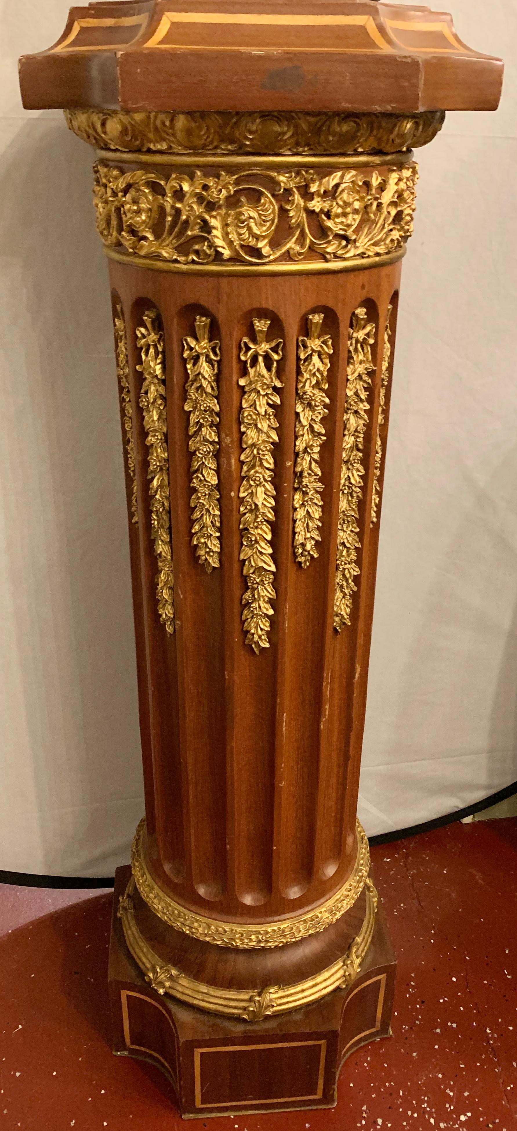 Louis XVI Pair of French circa 1950 Urns and Cover on Pedestals In Good Condition In Stamford, CT