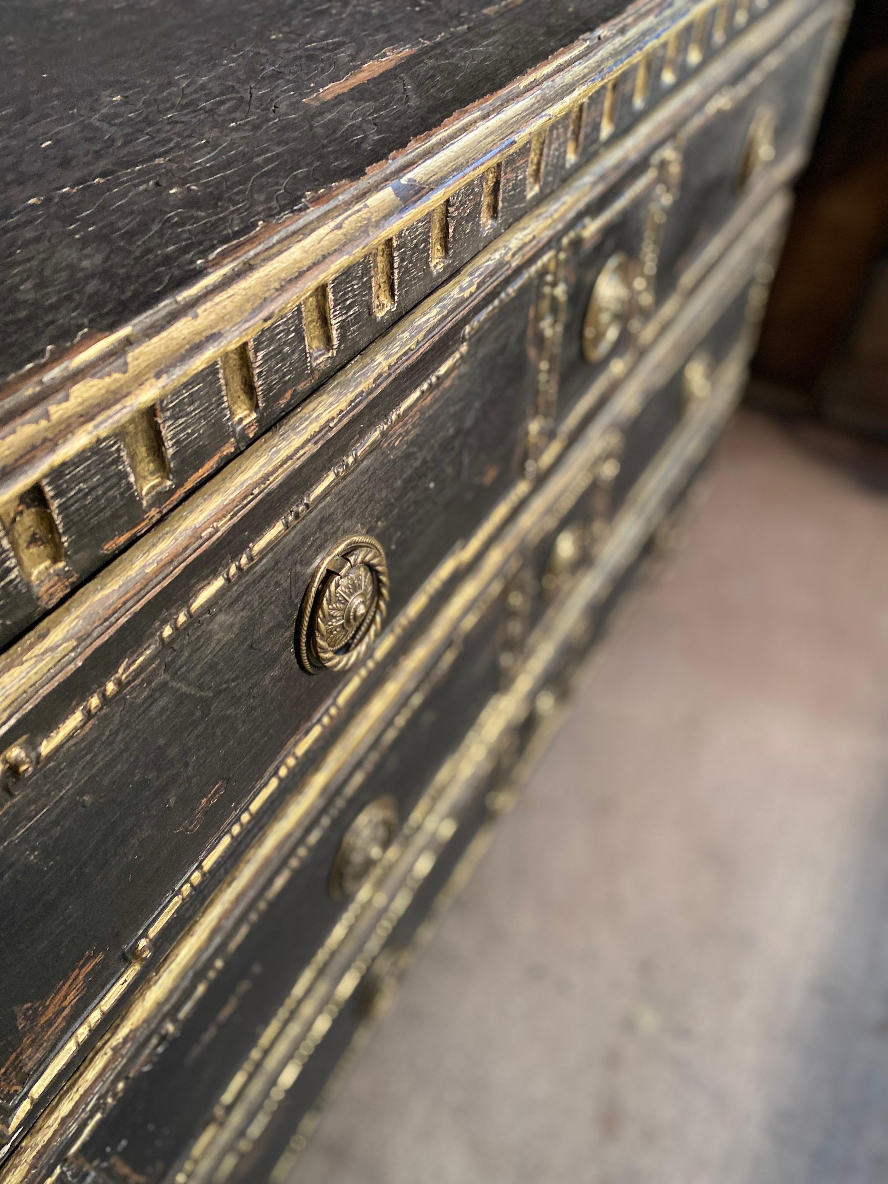 Louis XVI patinated chest of drawers dating from 19 th century  In Excellent Condition For Sale In Somme-Leuze, BE