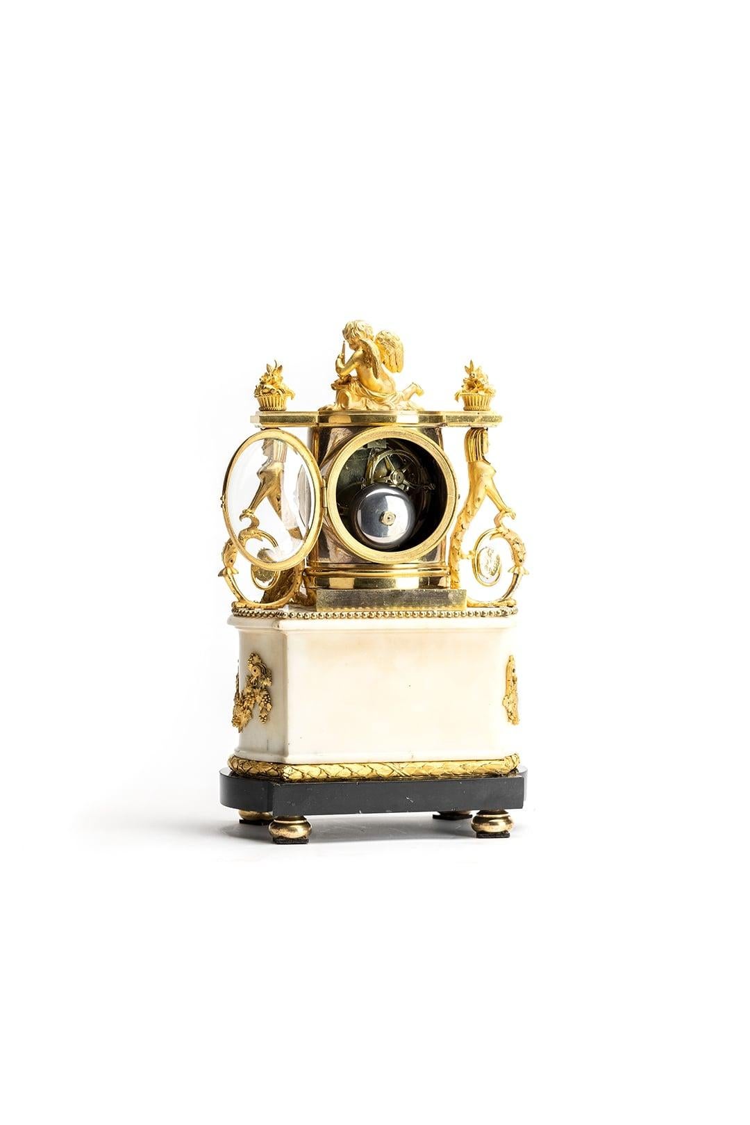 Gilt Louis XVI pendule by Molliens le Jeune a Paris For Sale