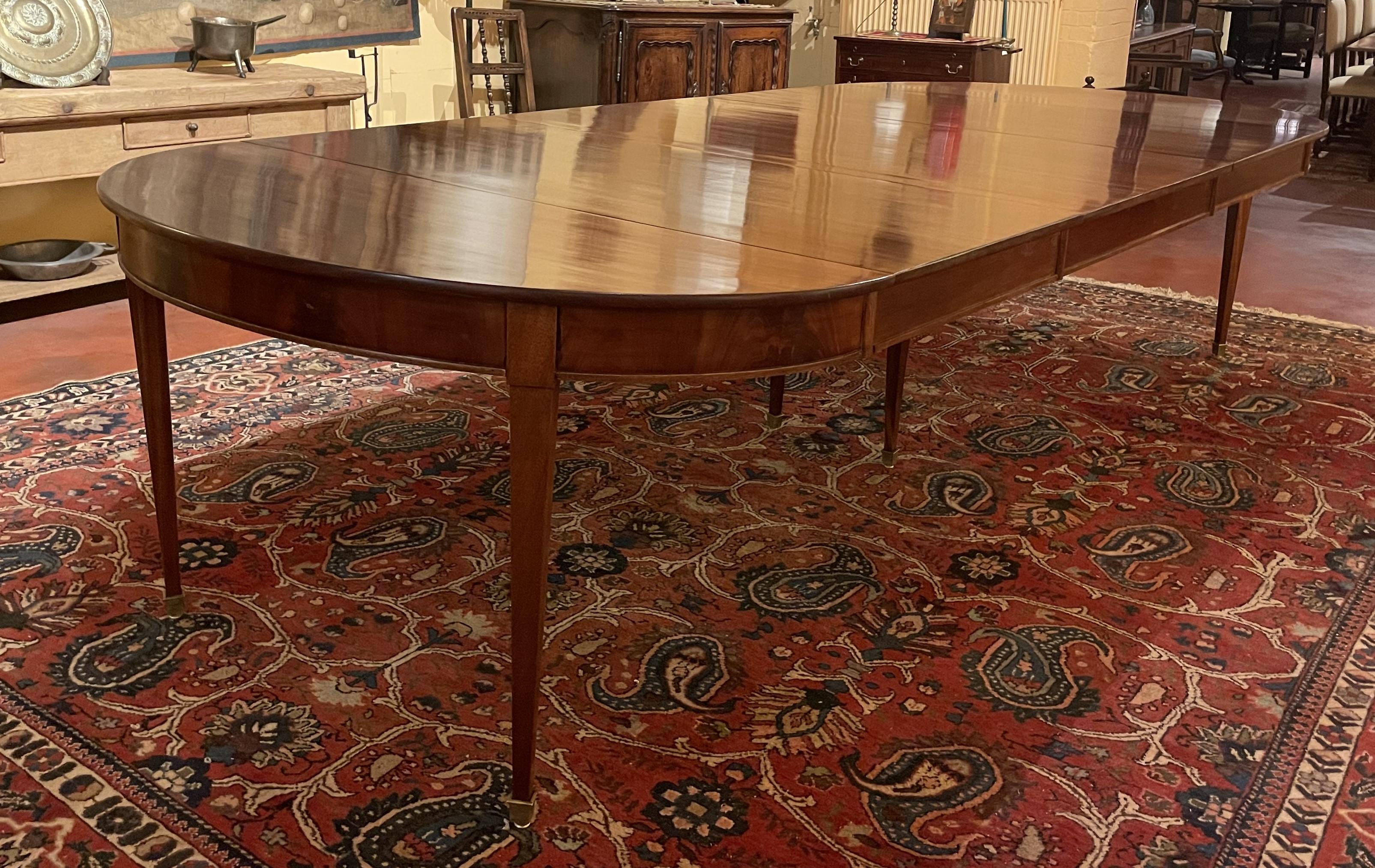 French Louis XVI Period Dining Room Table In Mahogany