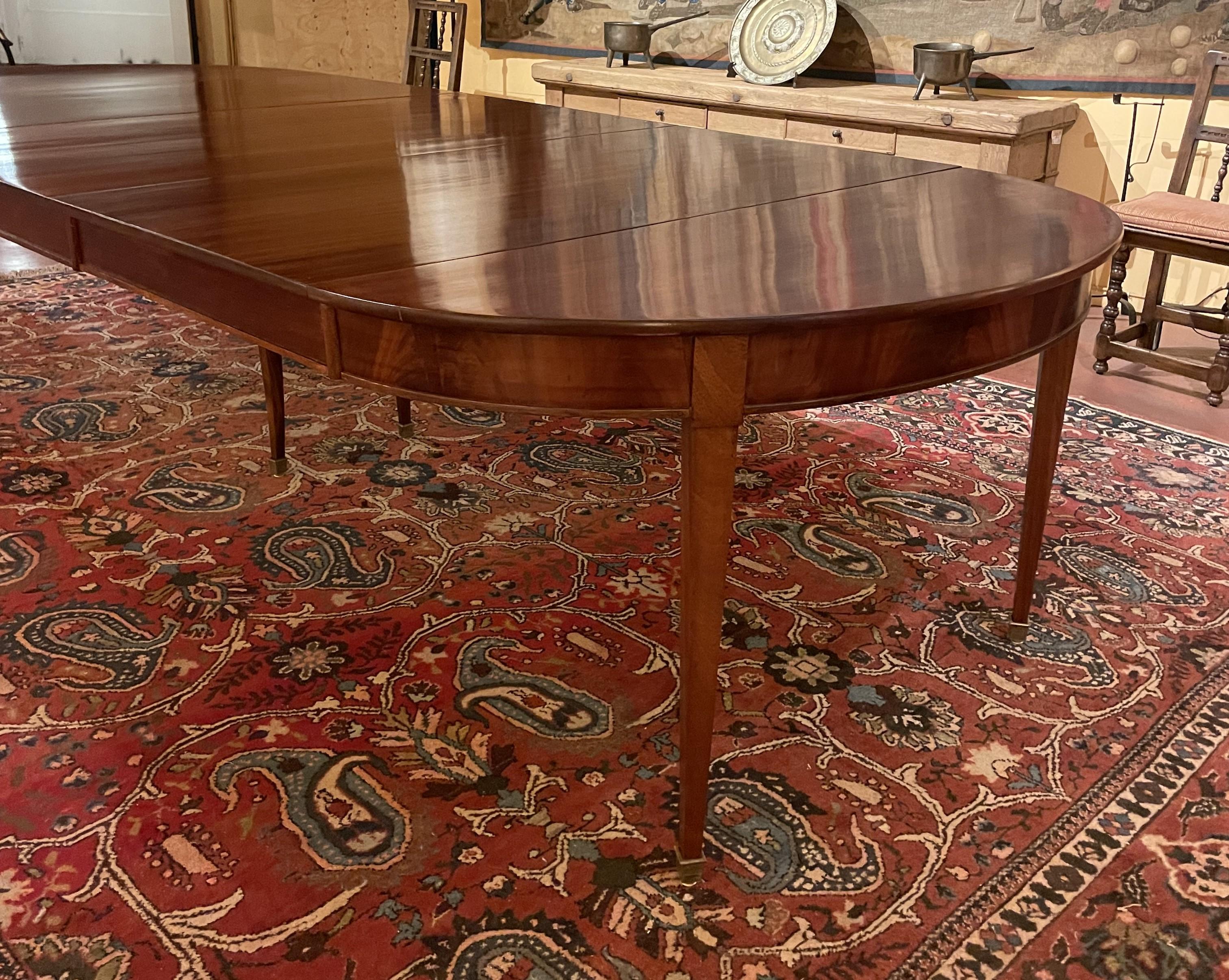 Louis XVI Period Dining Room Table In Mahogany 4