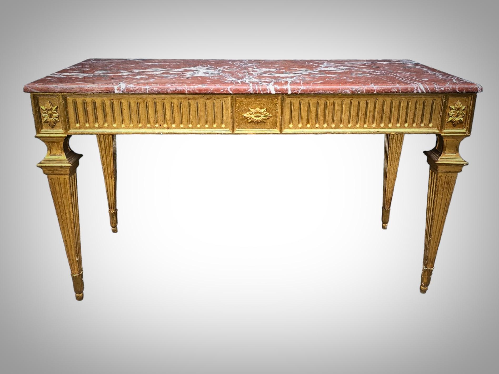 Louis XVI Period Gilded Carved Wood Console Table 18 th In Good Condition For Sale In Madrid, ES