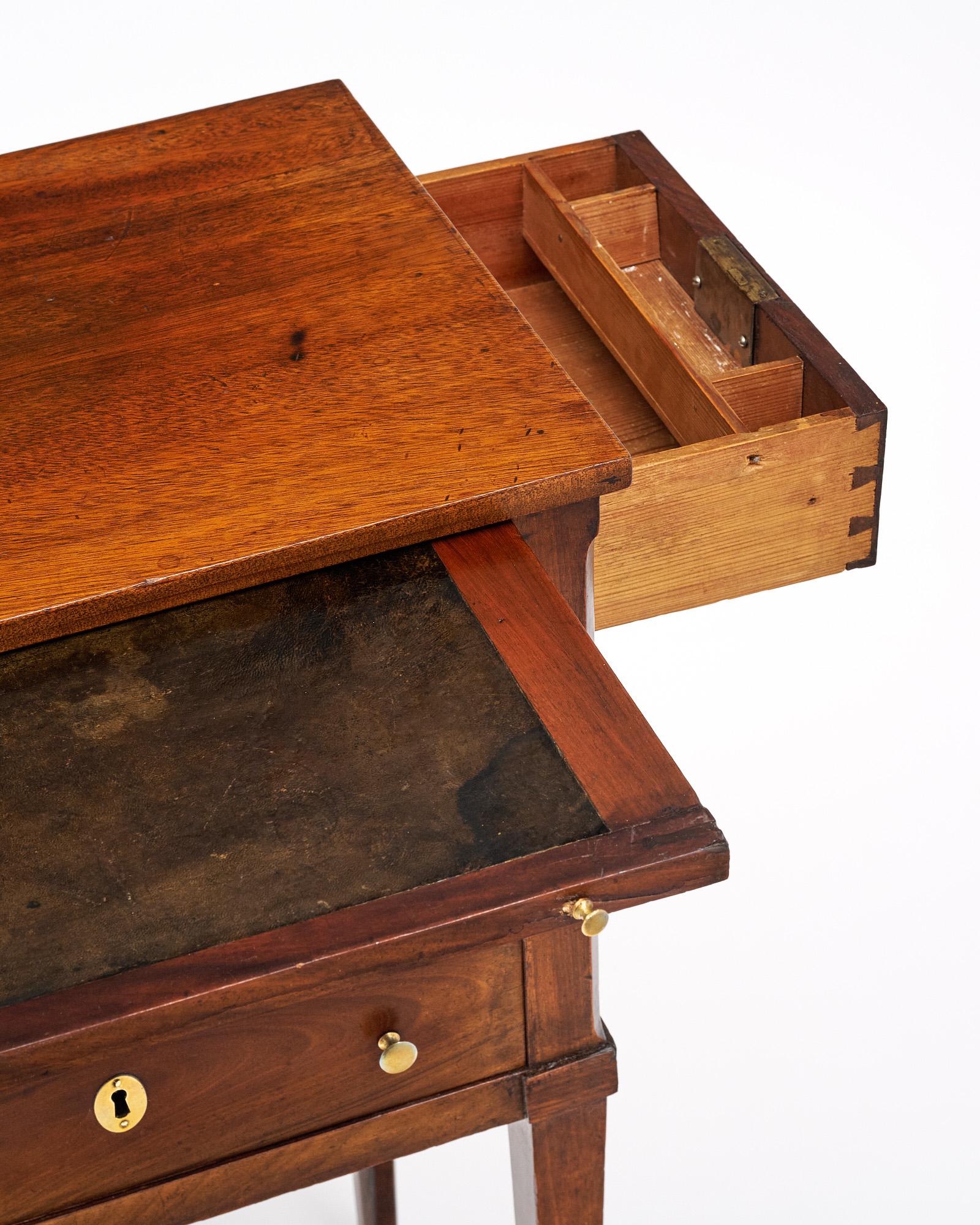 Louis XVI Period Side Table In Good Condition For Sale In Austin, TX