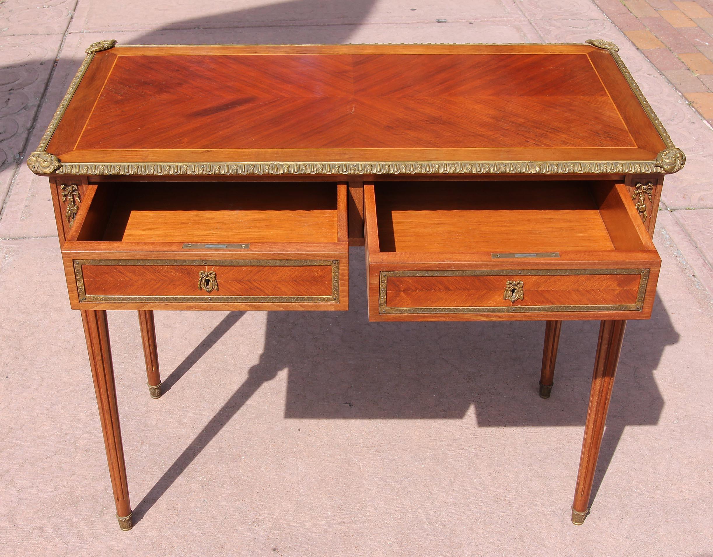 Louis XVI Petite Desk or Console Table In Good Condition In Rochester, NY