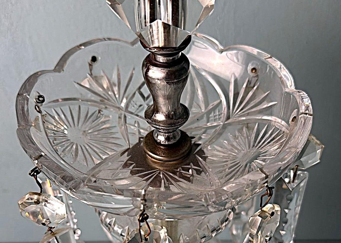 Lámpara de Mesa Francesa Renacimiento Luis XVI Cristales Y Base Decorativa (Sin Pantalla) en venta 3