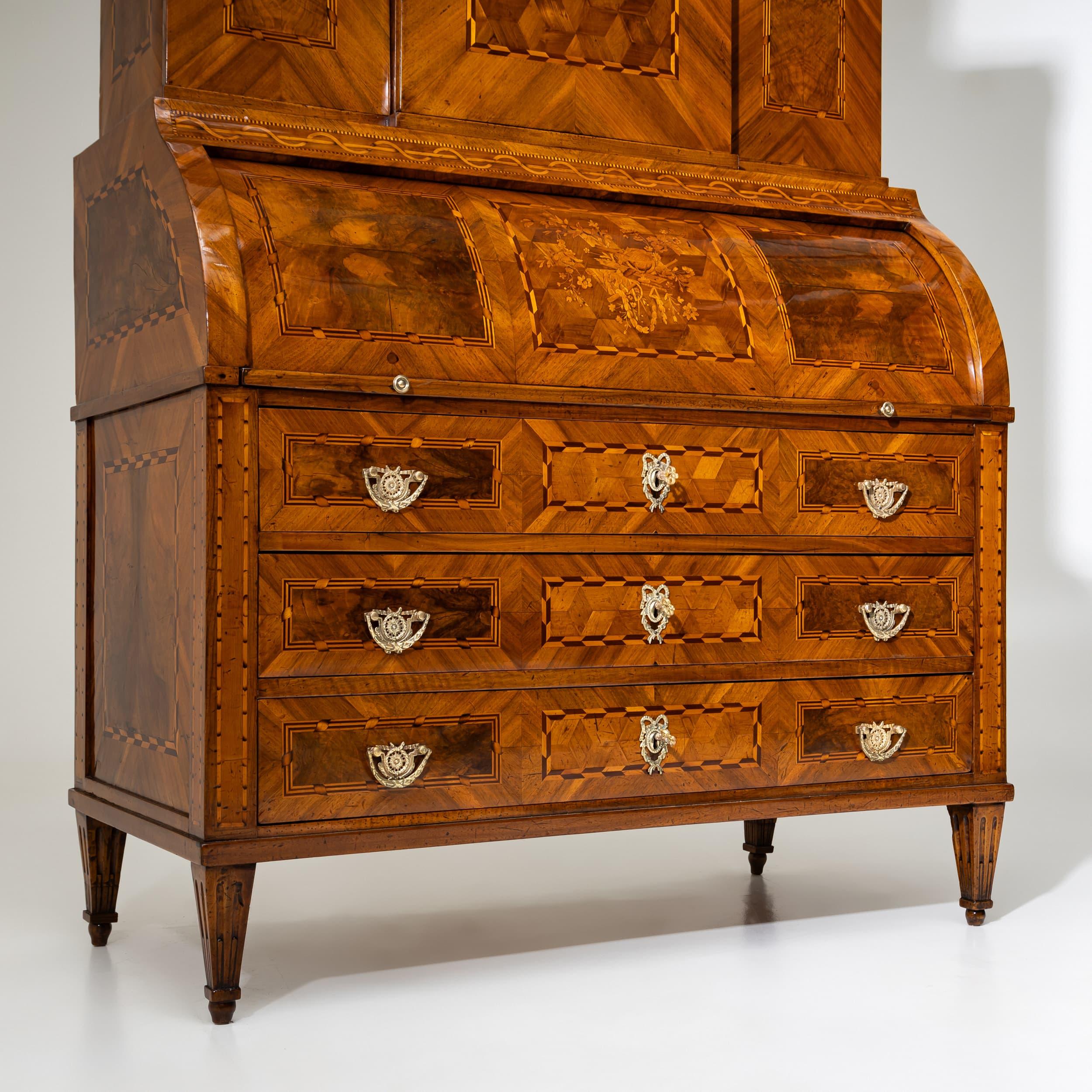 Walnut Late 18th Century Neoclassical Rolltop Bureau, Germany For Sale