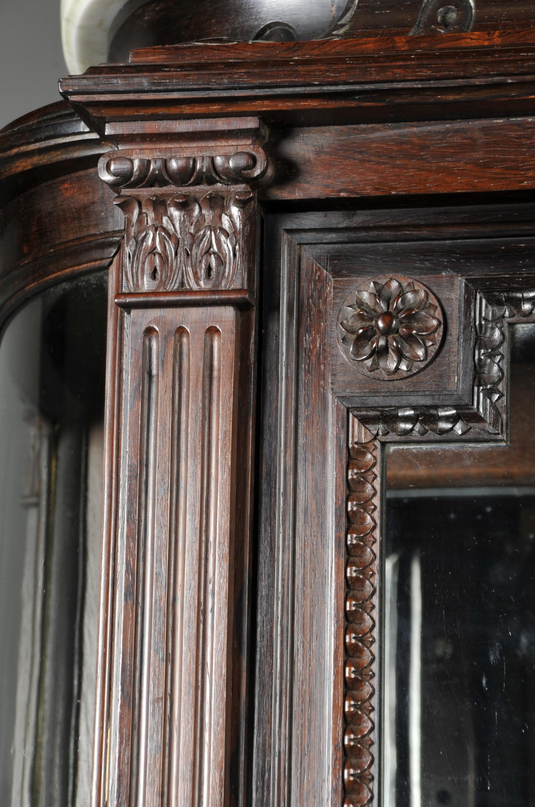 19th Century Louis XVI Showcase in Carved Rosewood For Sale