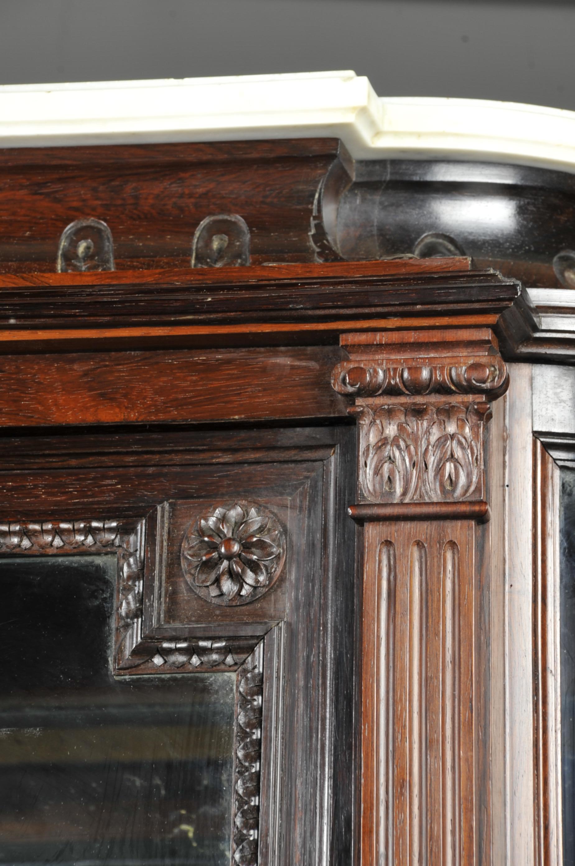 Louis XVI Showcase in Carved Rosewood For Sale 1