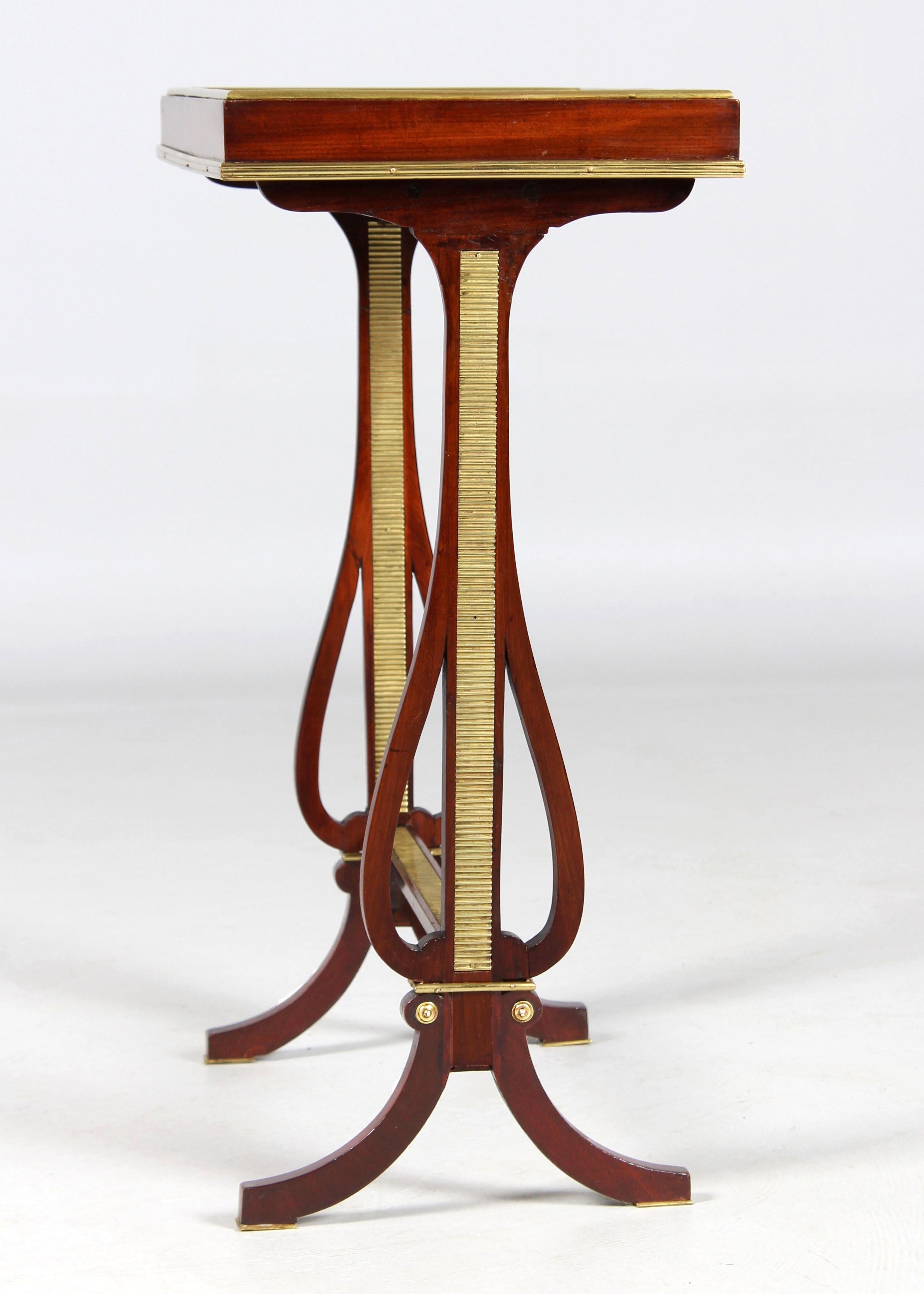 French Louis XVI Side Table, Vide-Poche, Paris circa 1785, influenced by David Roentgen For Sale