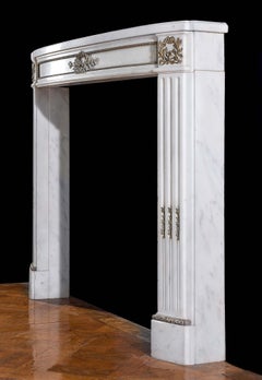 Louis XVI Statuary Marble Chimneypiece with Ormolu