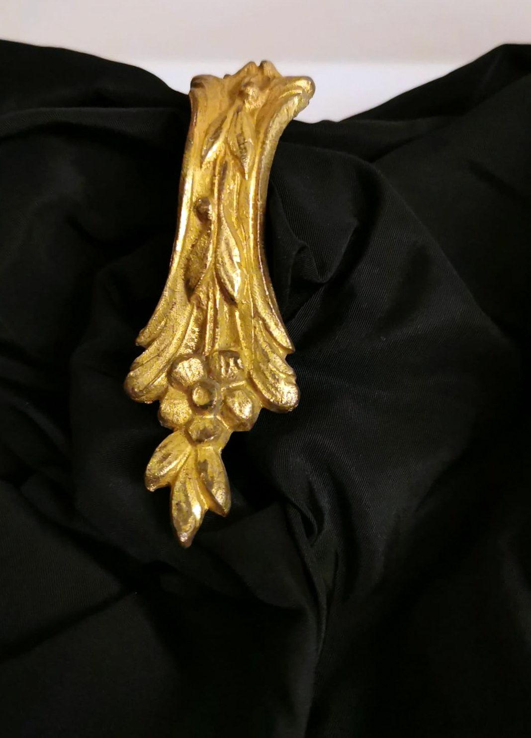 Louis XVI Style 11 Gilt And Chiseled Bronze French Curtain Rings 8