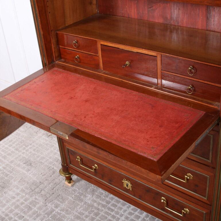 Louis XVI Style 19th Century Secretaire from France In Good Condition For Sale In Vancouver, British Columbia