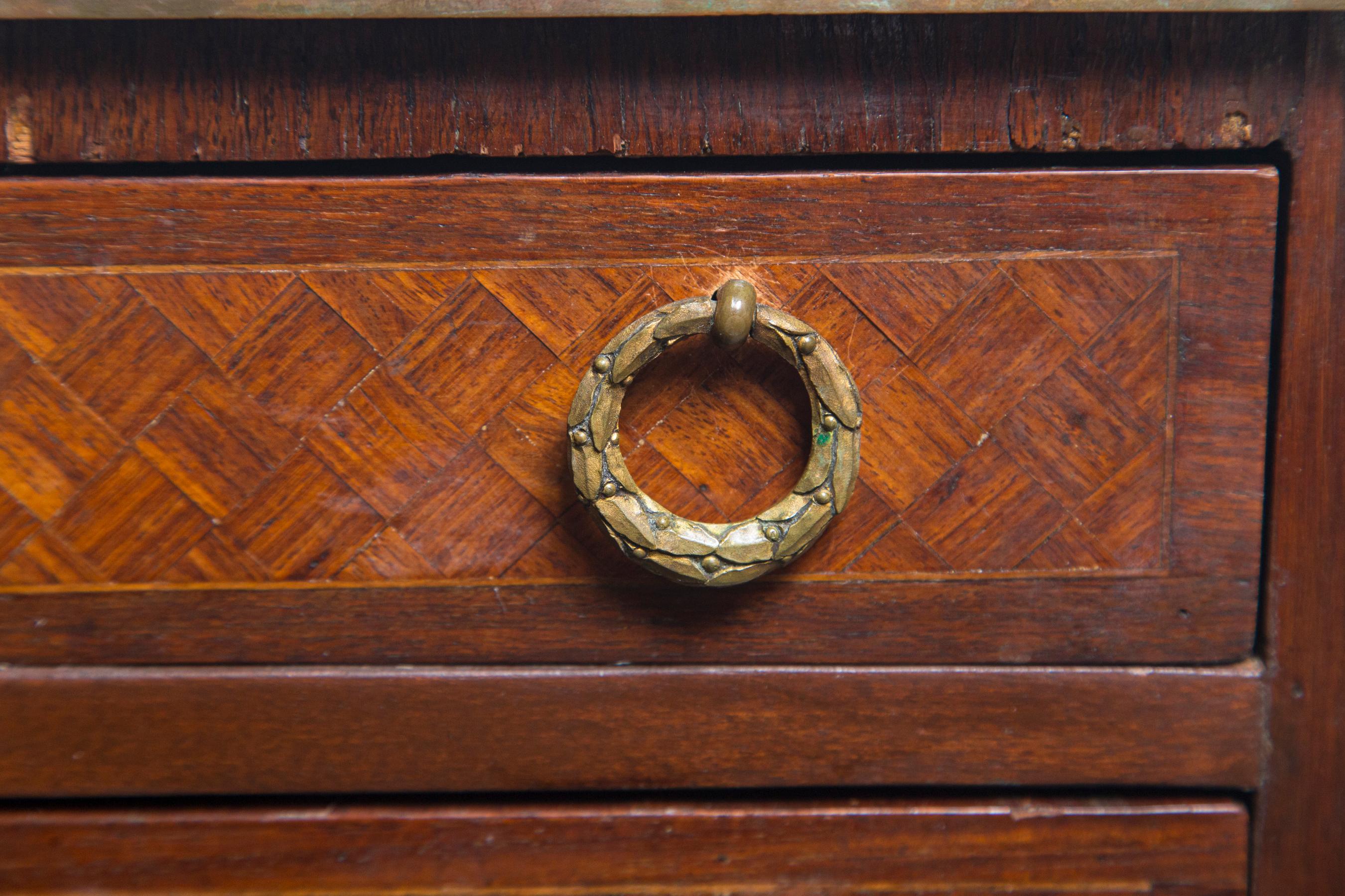 Louis XVI Style 4-Drawer, Marble Topped End Table For Sale 2