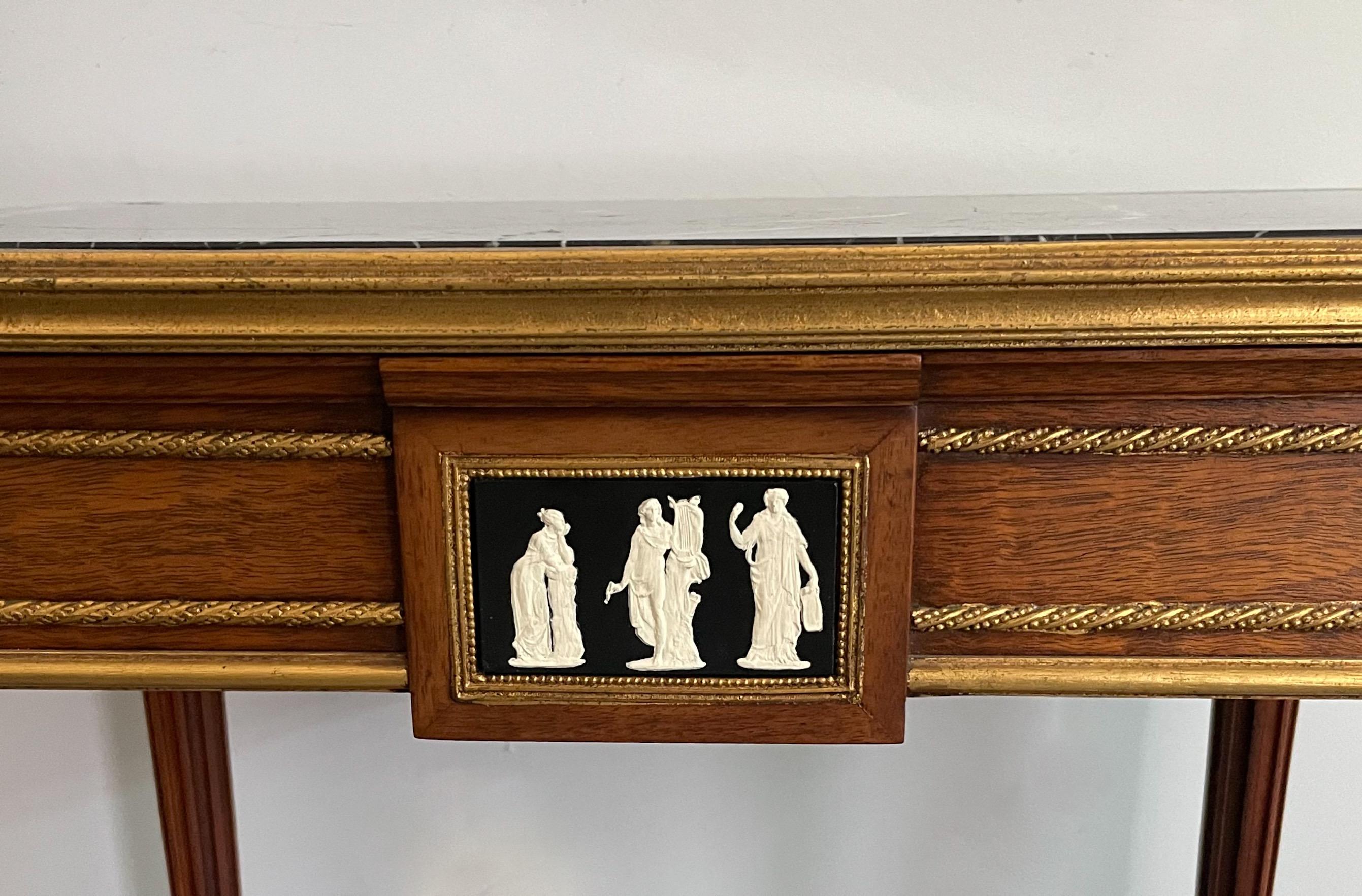 Louis XVI-Style Accent Table By EJ Victor In Good Condition In Los Angeles, CA