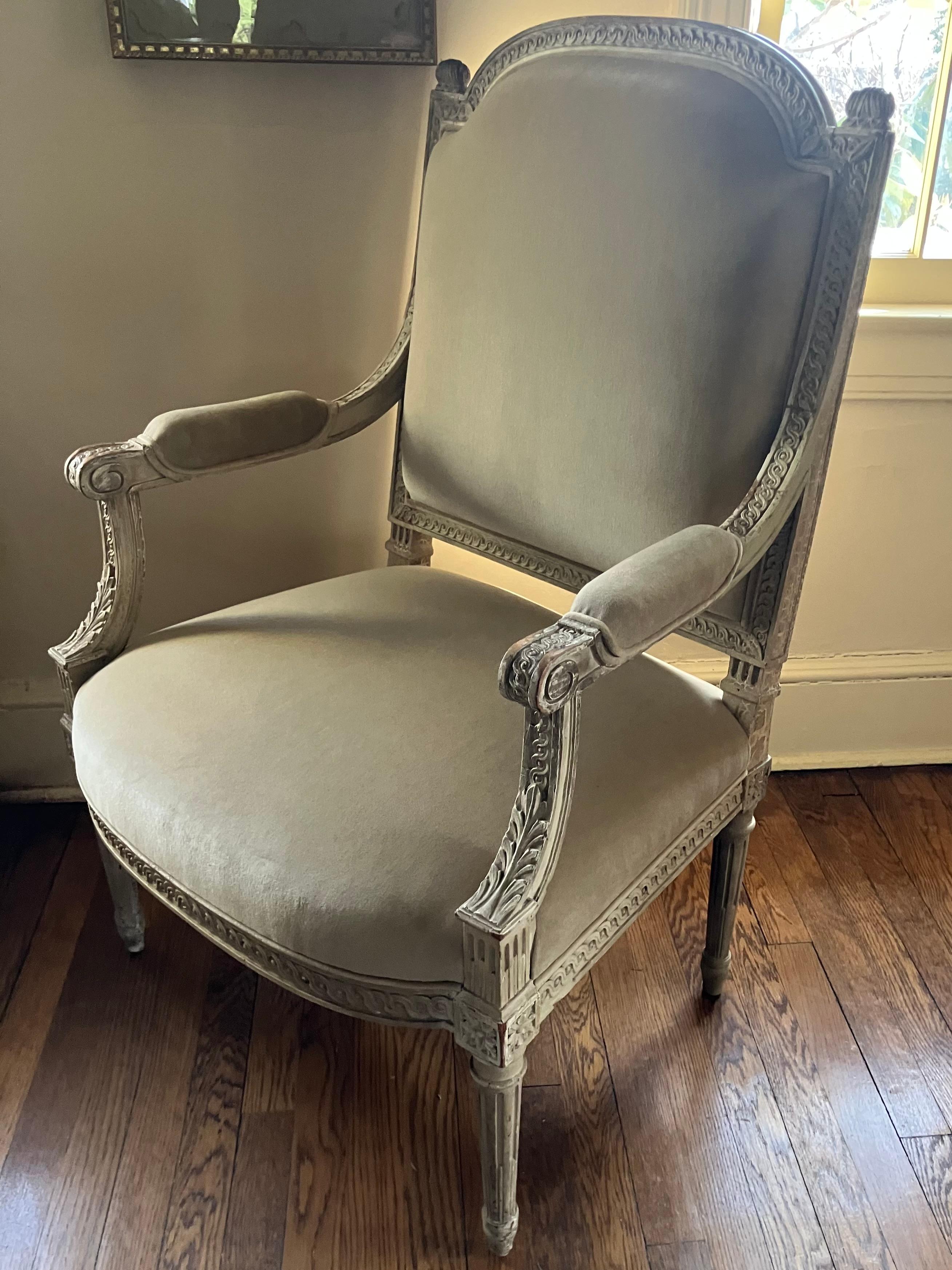 Louis XVI Style Armchair in Cotton Velvet For Sale 1